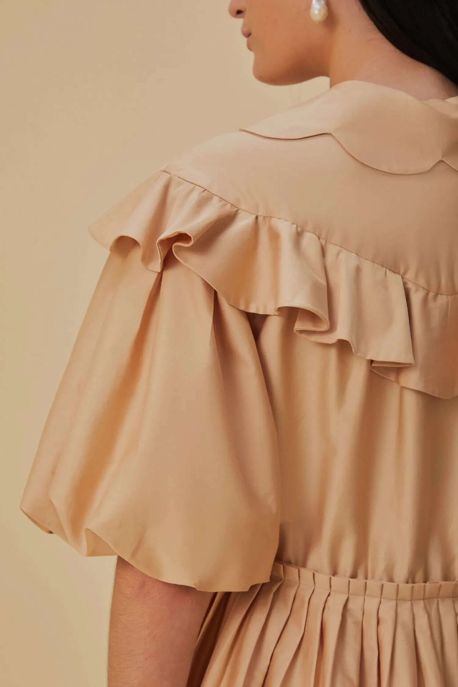 FARM Rio BEIGE SHORT SLEEVE MINI DRESS