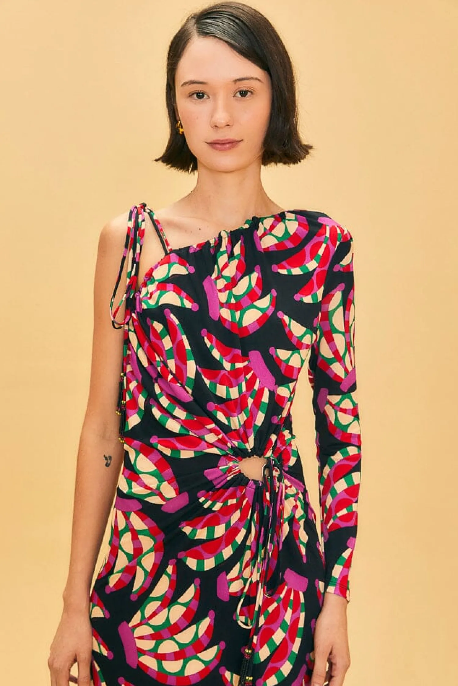 FARM Rio BLACK BANANA DOTS ONE SHOULDER MIDI DRESS