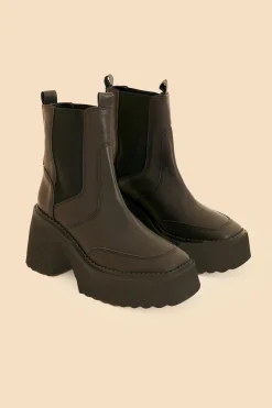 FARM Rio BLACK BLOCK HEEL CHELSEA BOOT