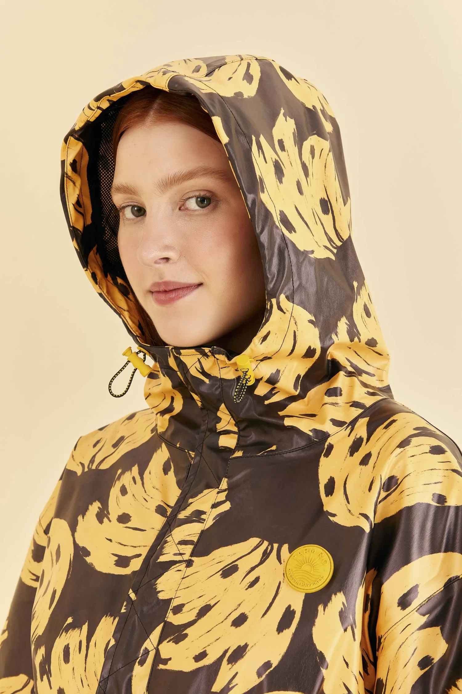 FARM Rio BLACK BOSSA BANANA RAINCOAT