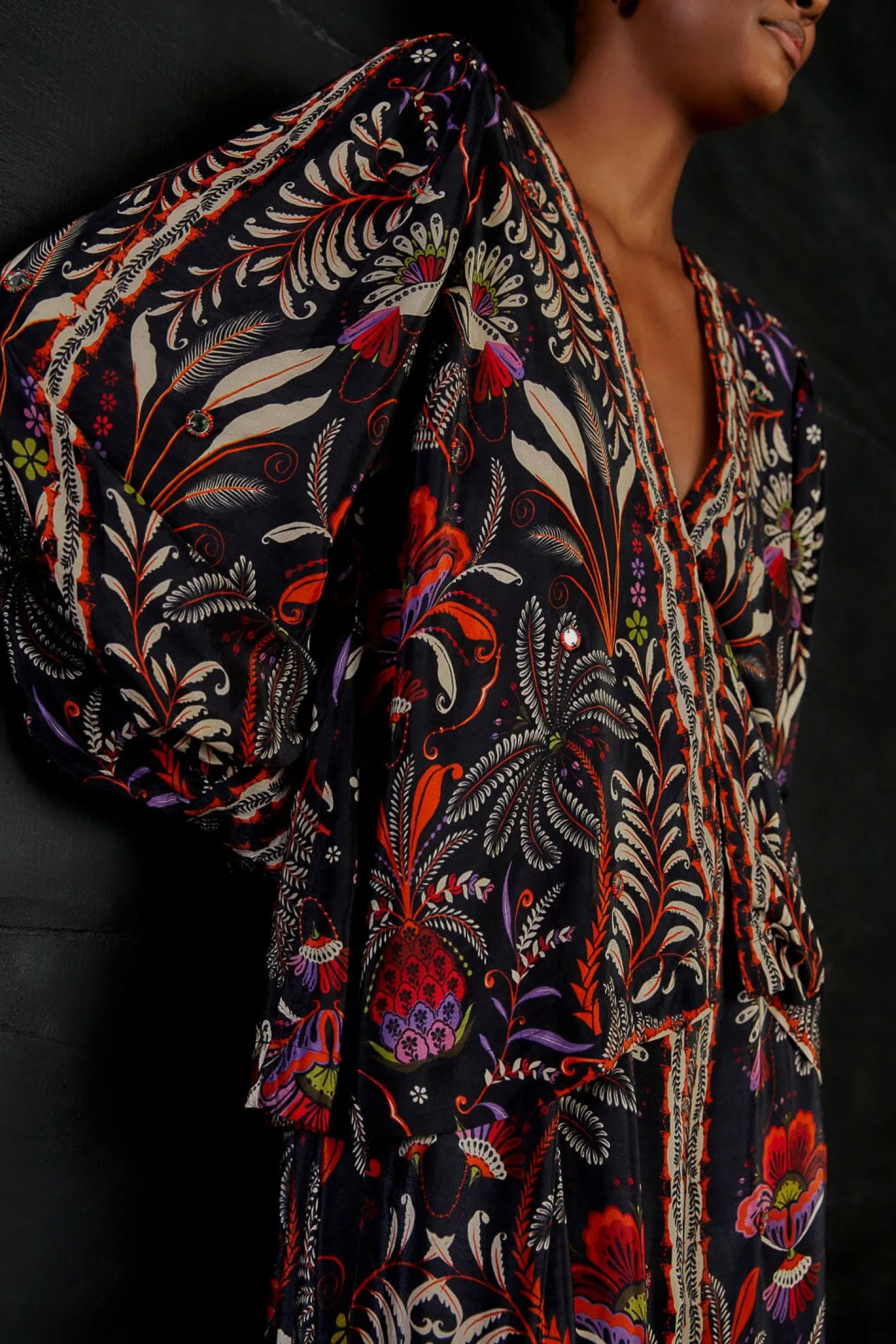 FARM Rio BLACK CLASSIC GARDEN MIRROR TRIM BLOUSE