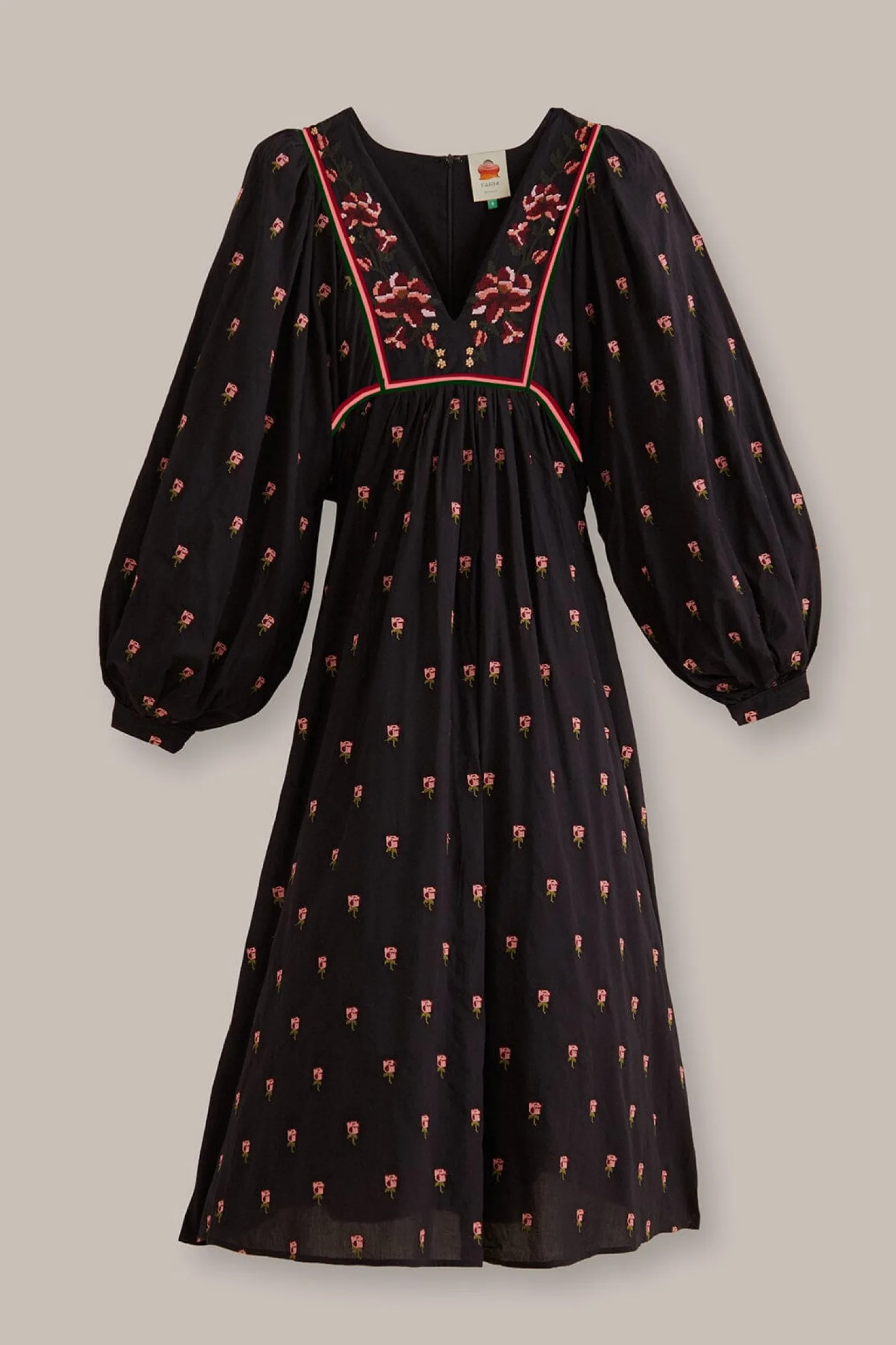 FARM Rio BLACK FLORAL EMBROIDERED V NECK MAXI DRESS