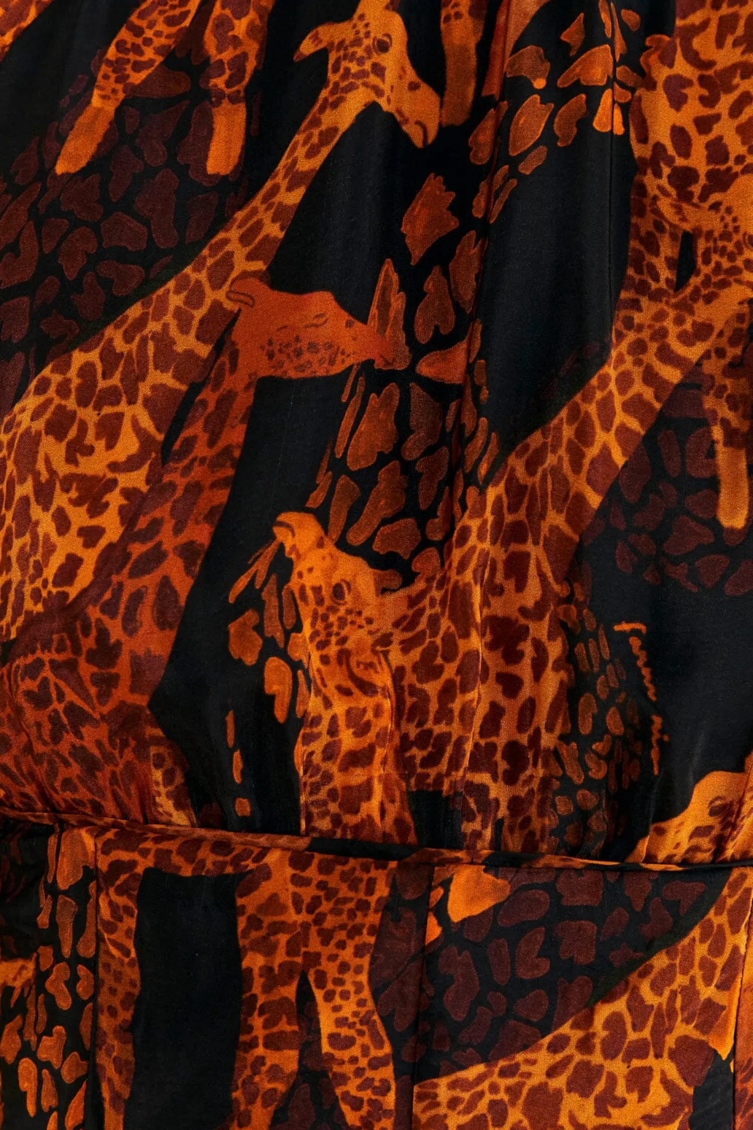 FARM Rio BLACK GIRAFFES PUFF SLEEVE BLOUSE