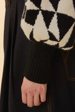 FARM Rio BLACK HEART DECO KNIT SWEATER