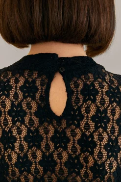 FARM Rio BLACK LACE LONG SLEEVE BLOUSE