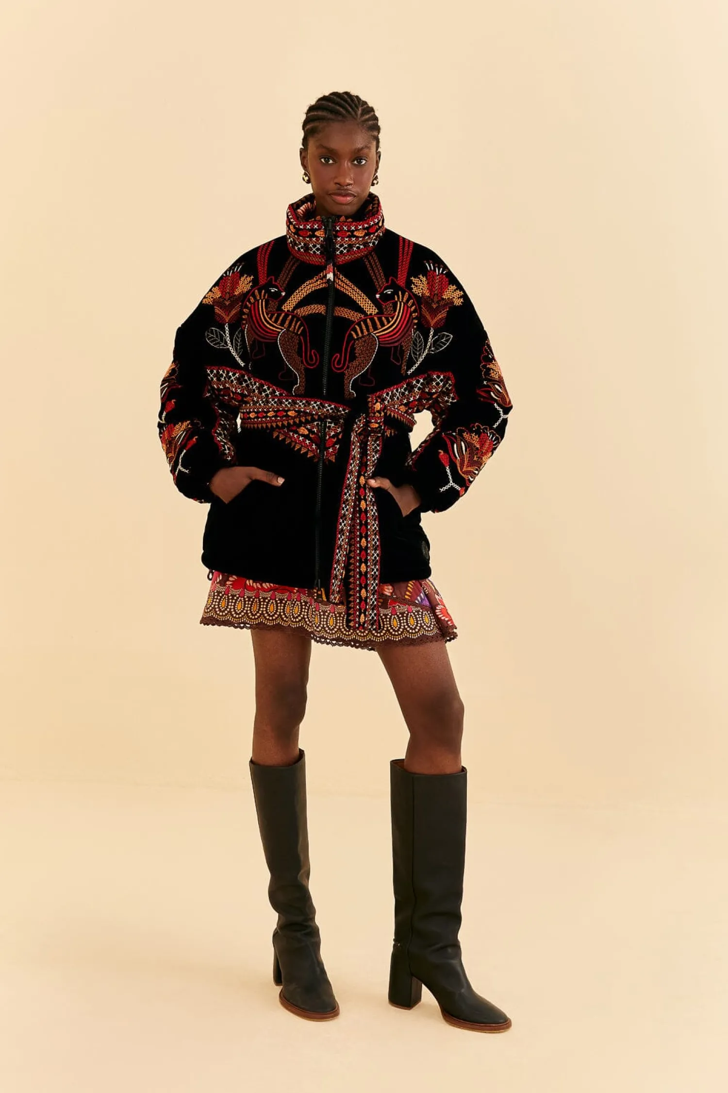 FARM Rio BLACK NATURE BEAUTY EMBROIDERED PUFFER JACKET