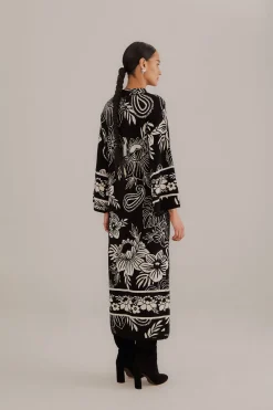 FARM Rio BLACK PAISLEY BLOOM KNIT DRESS