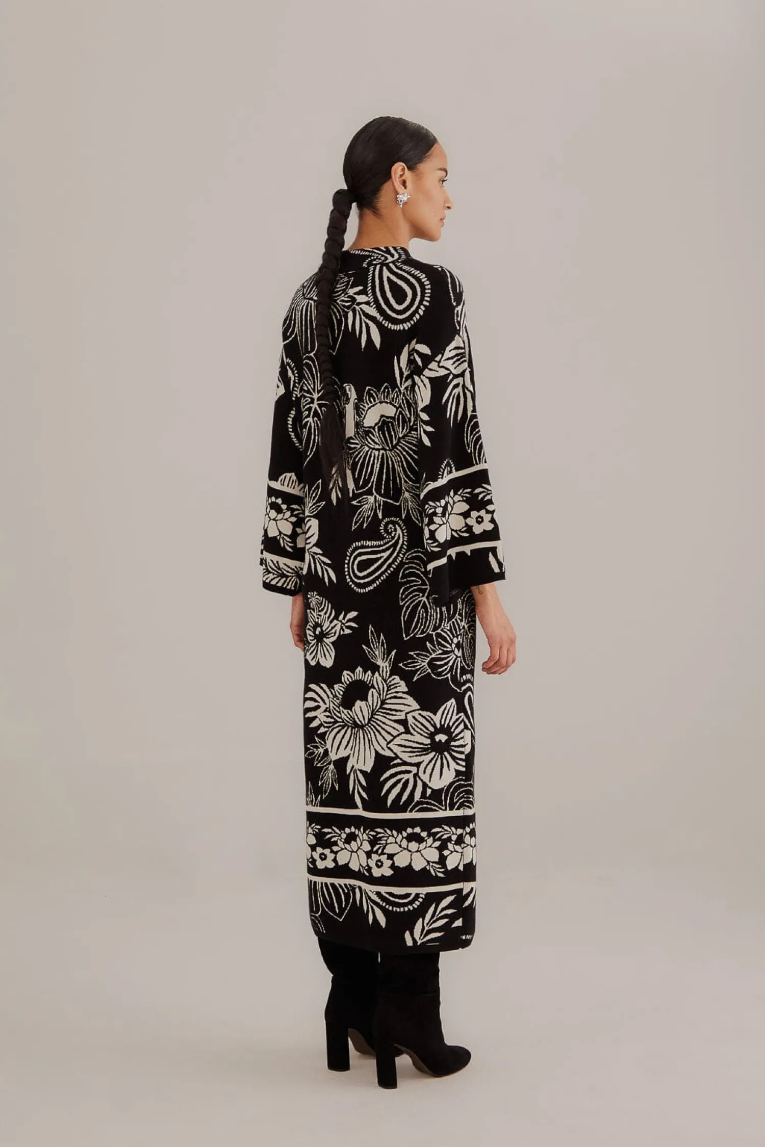 FARM Rio BLACK PAISLEY BLOOM KNIT DRESS