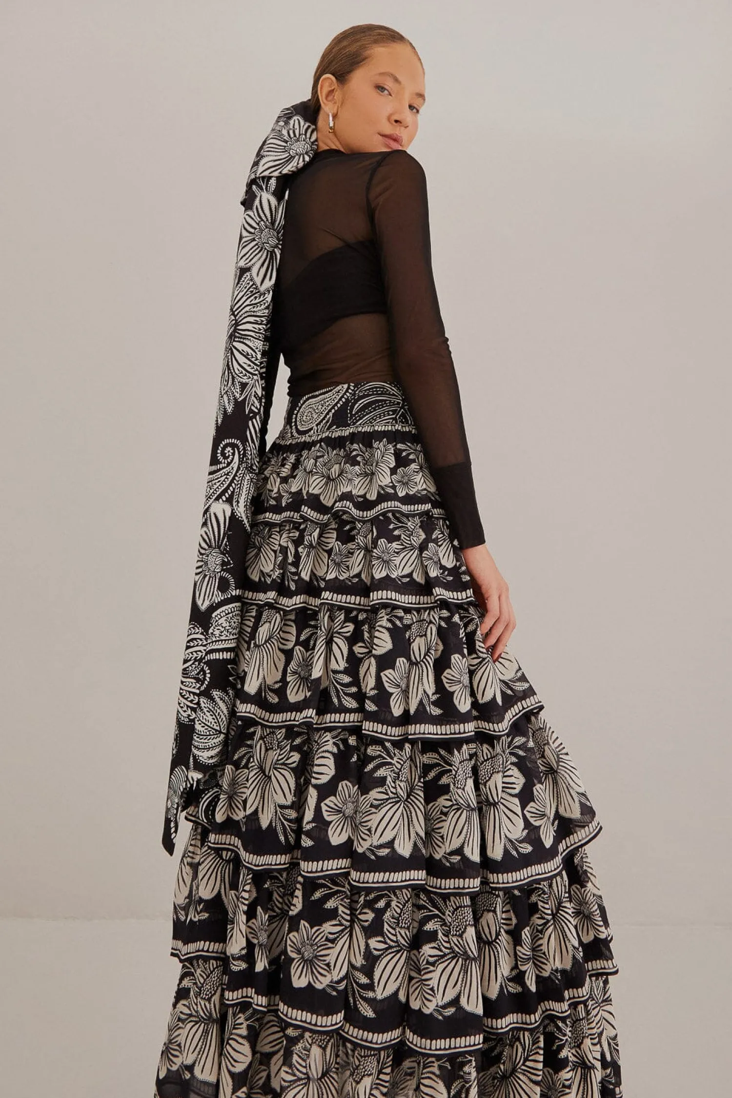 FARM Rio BLACK PAISLEY BLOOM TIERED SKIRT