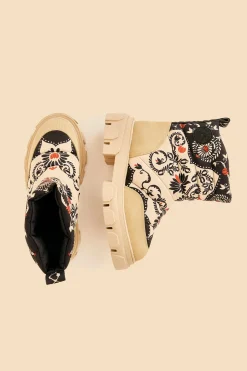 FARM Rio  BLACK PASSION SCARF PUFFY ANKLE BOOT