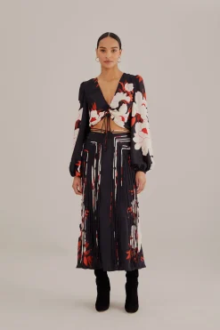 FARM Rio  BLACK PEONY LONG SLEEVE BLOUSE