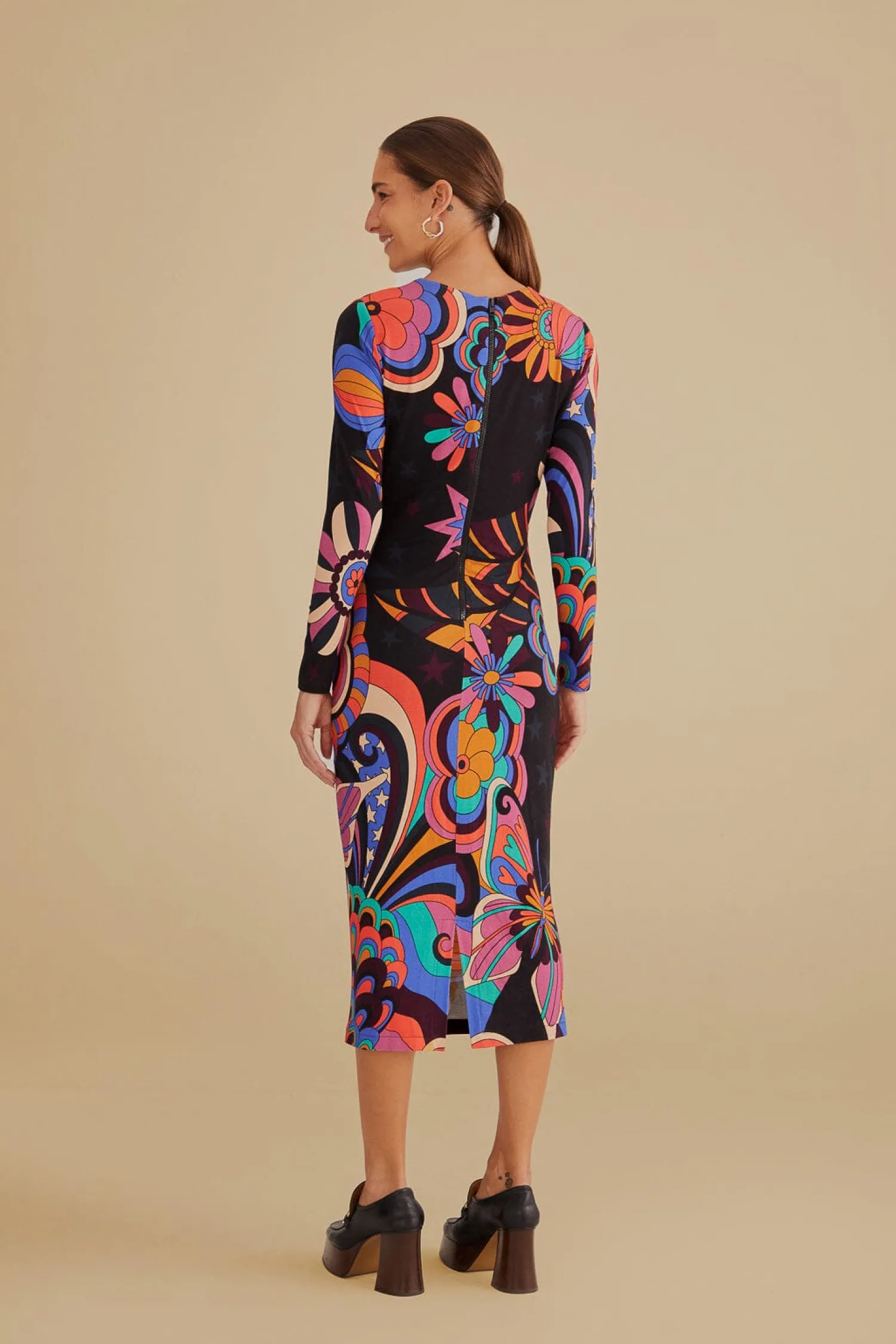 FARM Rio BLACK 70S VIBE LENZING™ ECOVERO™ VISCOSE MIDI DRESS