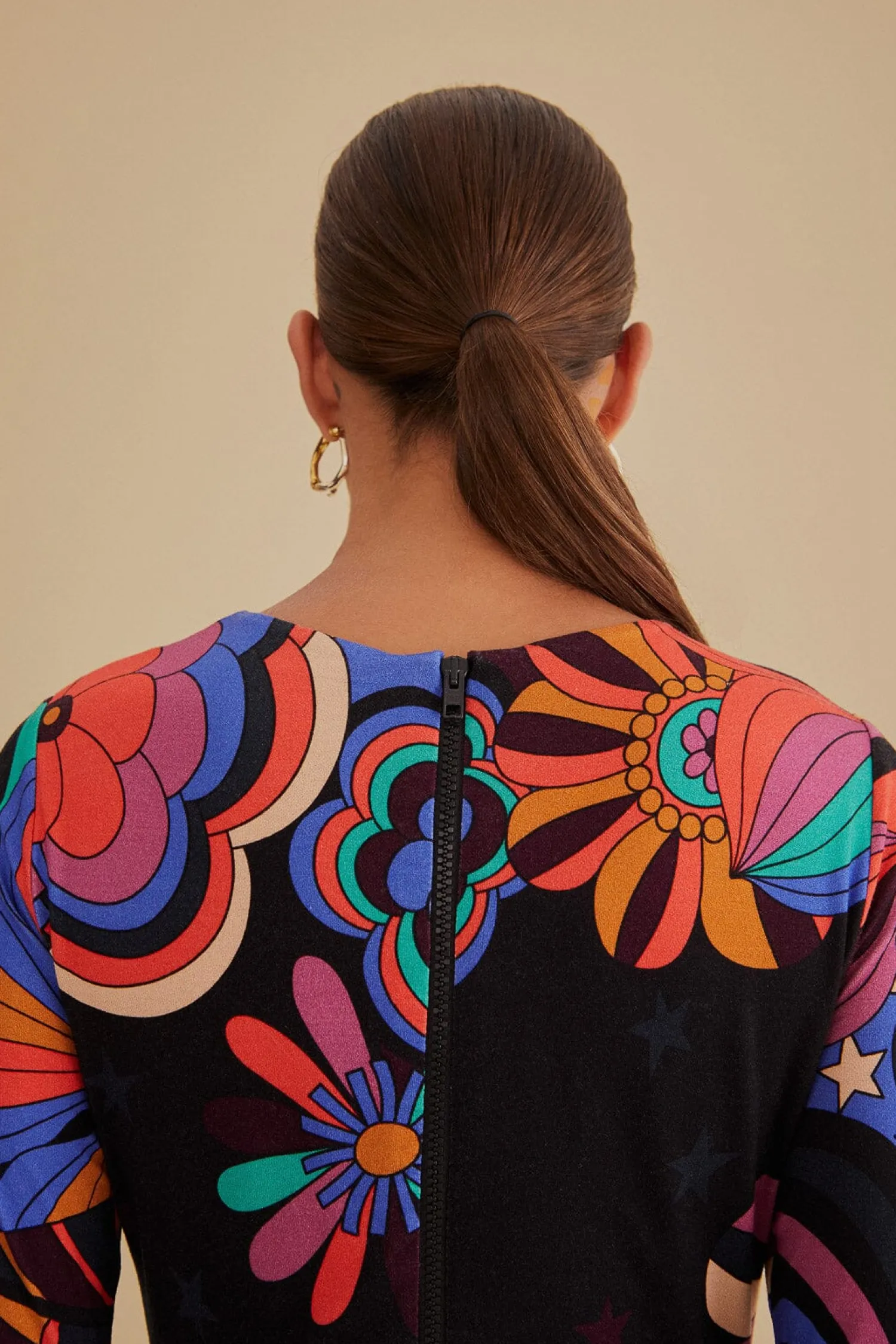FARM Rio BLACK 70S VIBE LENZING™ ECOVERO™ VISCOSE MIDI DRESS