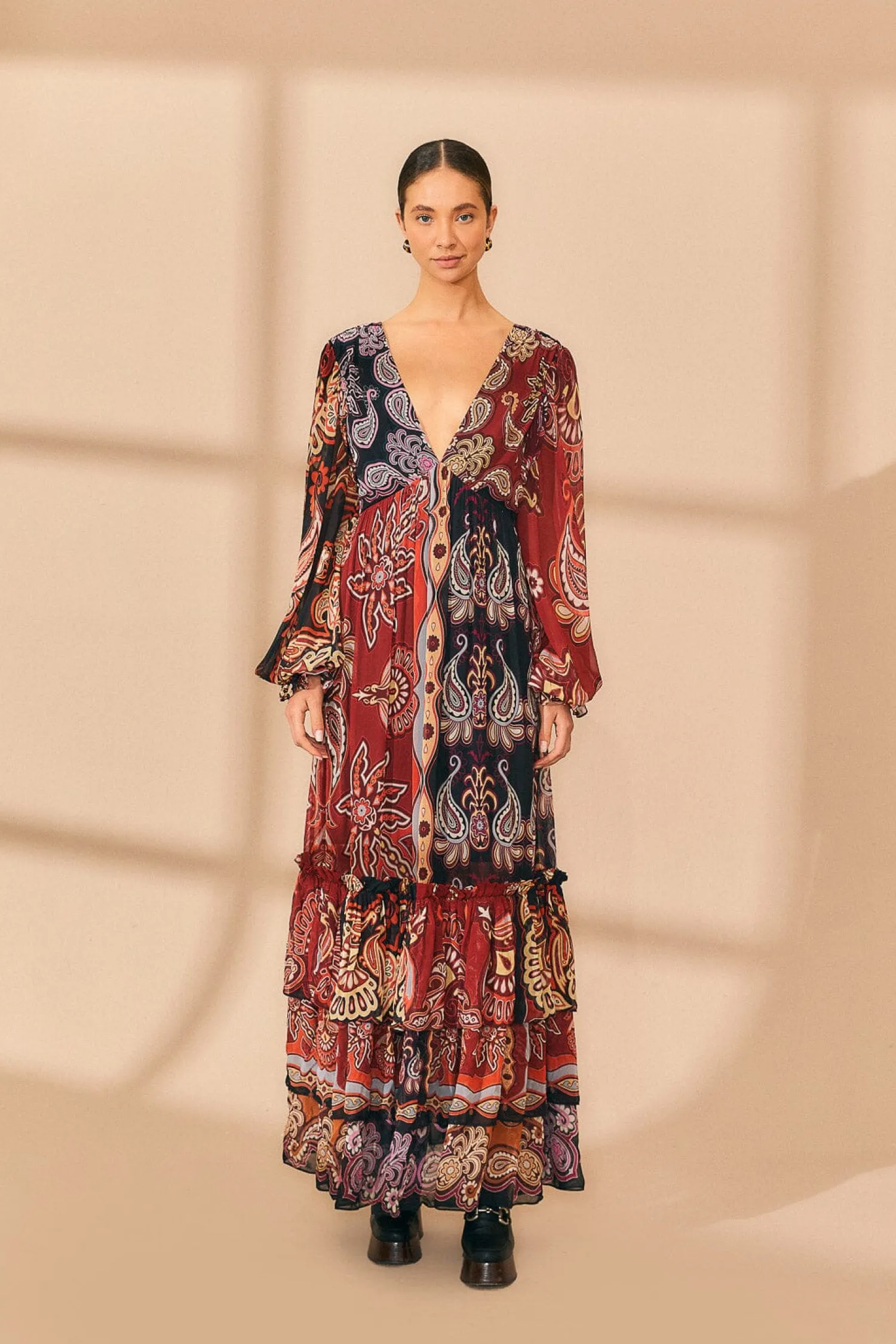 FARM Rio BLACK SWEET MERMAIDS V NECK MAXI DRESS