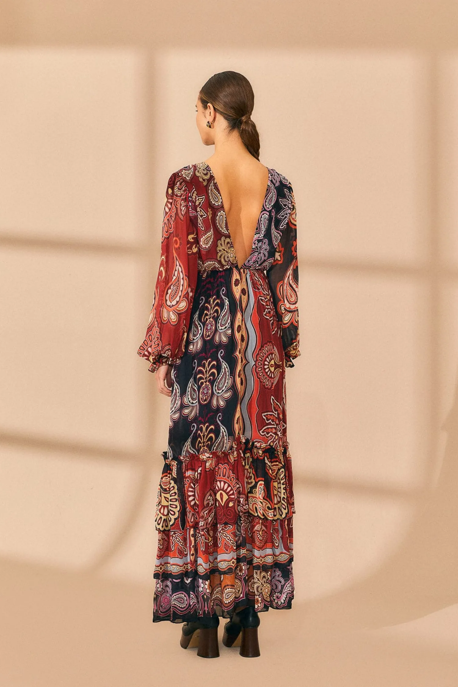FARM Rio BLACK SWEET MERMAIDS V NECK MAXI DRESS