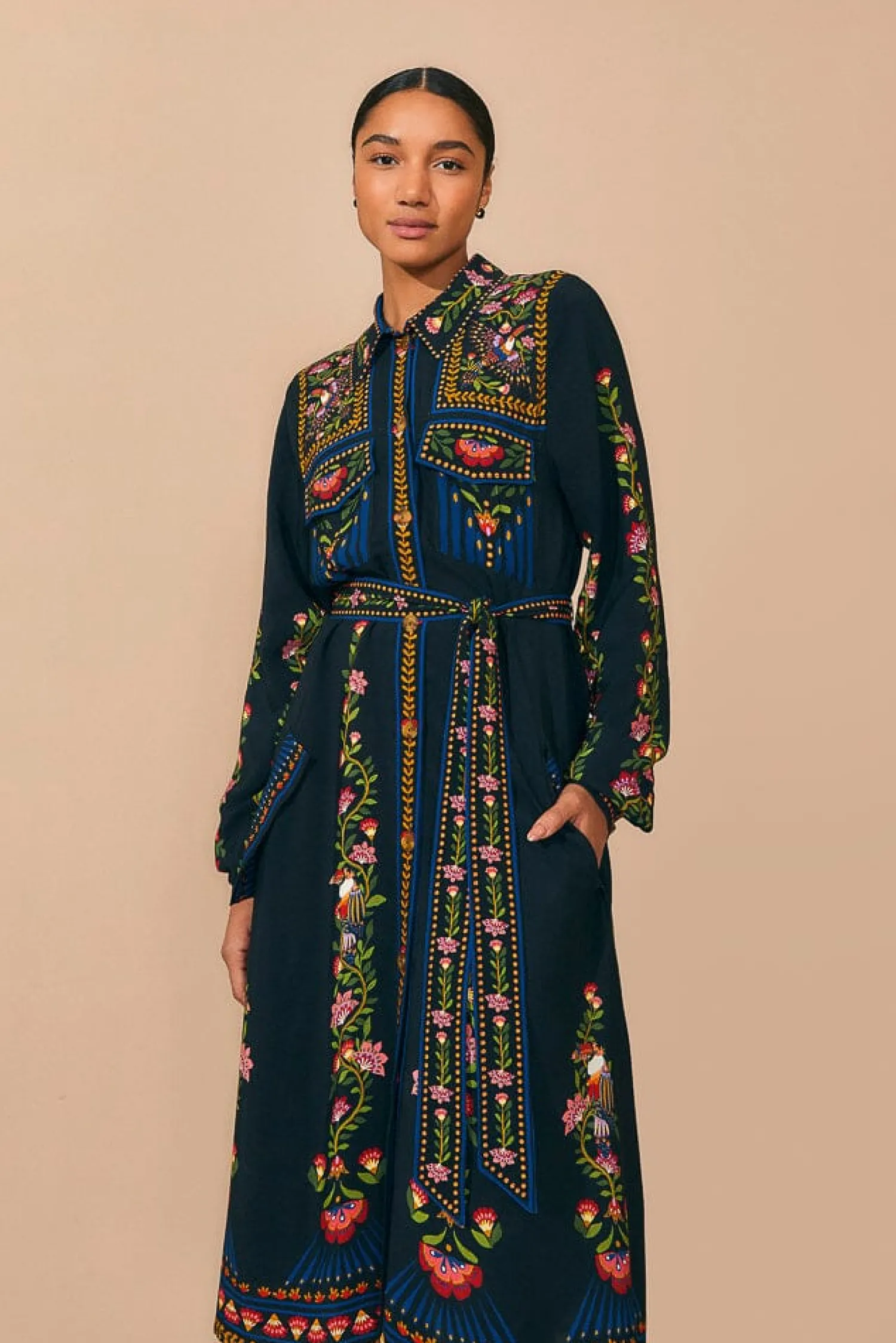 FARM Rio BLACK TOUCAN GARDEN MIDI DRESS