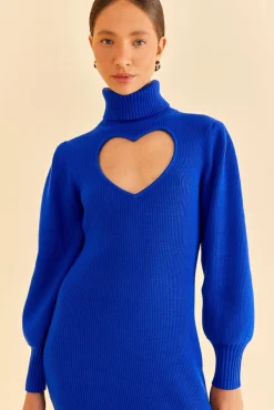 FARM Rio BLUE HEART NECKLINE KNIT DRESS
