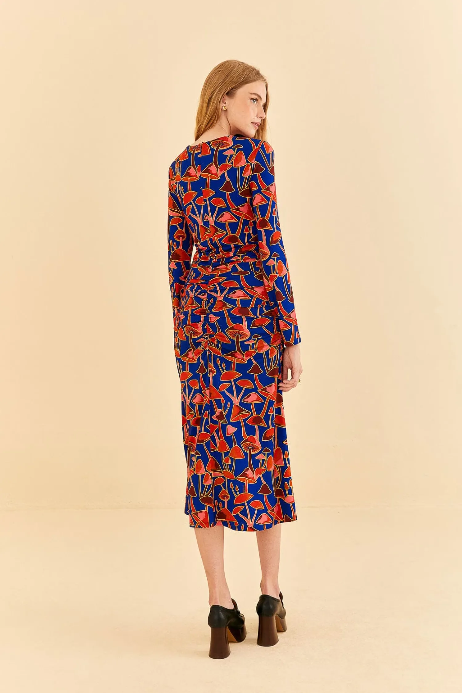 FARM Rio BRIGHT BLUE MUSHROOM SKETCH LENZING™ ECOVERO™ VISCOSE MIDI DRESS