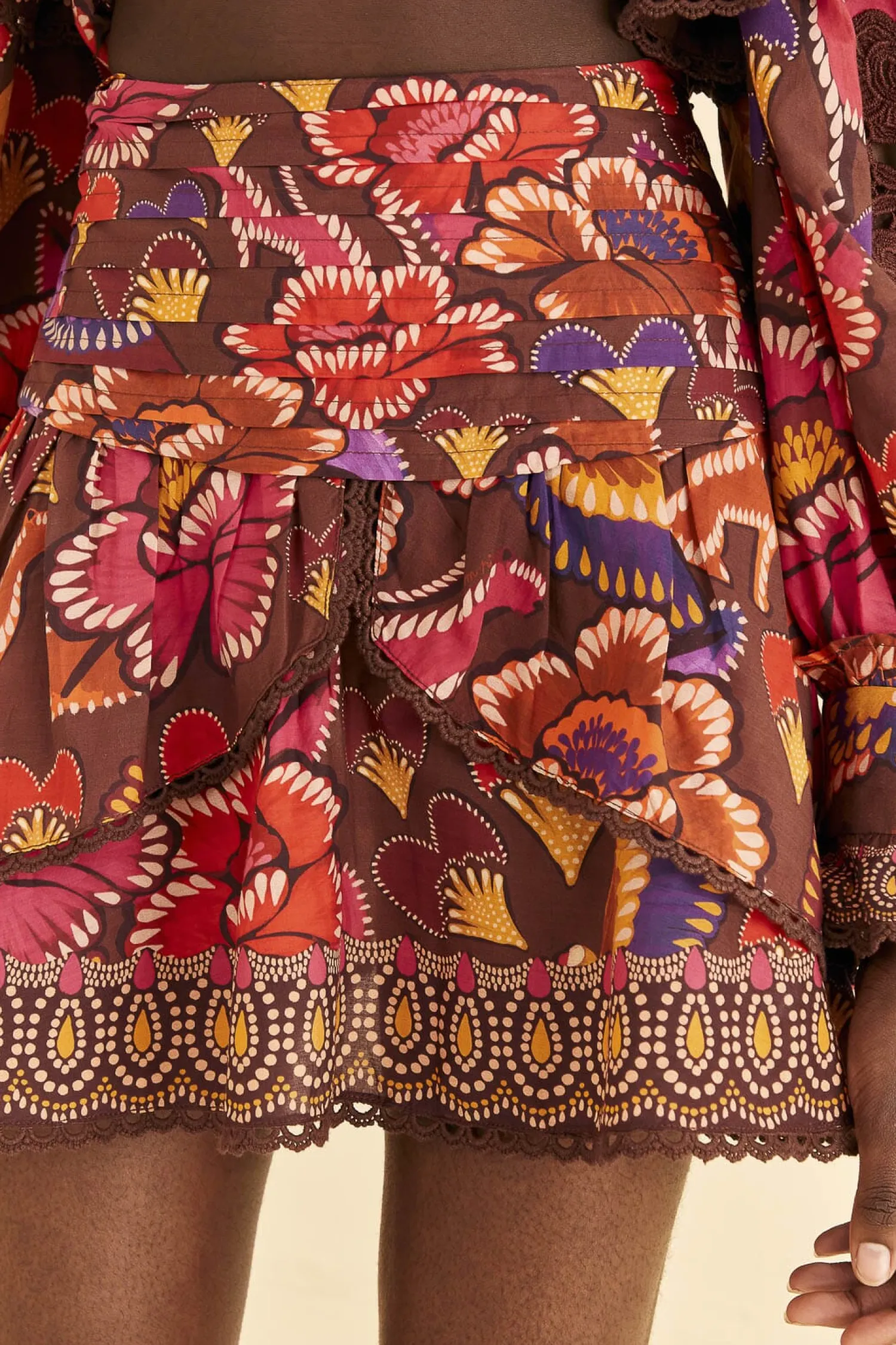 FARM Rio BROWN BRIGHT FLORA MINI SKIRT
