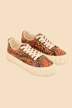 FARM Rio CARAMEL MACAWMOUFLAGE FLATFORM SNEAKER