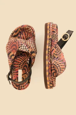 FARM Rio  CARAMEL MACAWMOUFLAGE PUFFY FLAT SANDAL