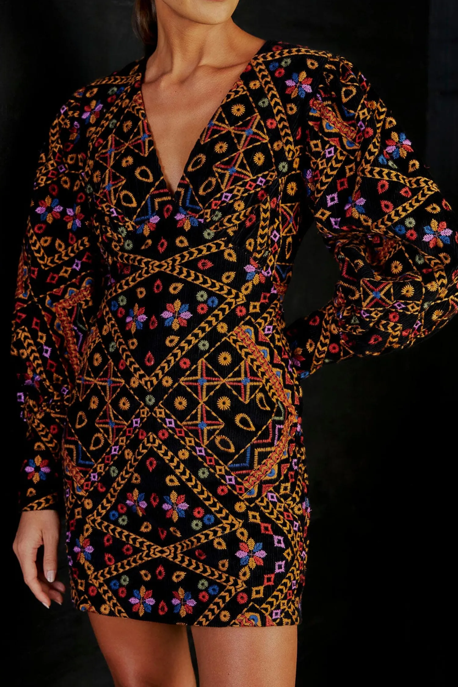 FARM Rio EMBROIDERED CORDUROY PUFF SLEEVE MINI DRESS