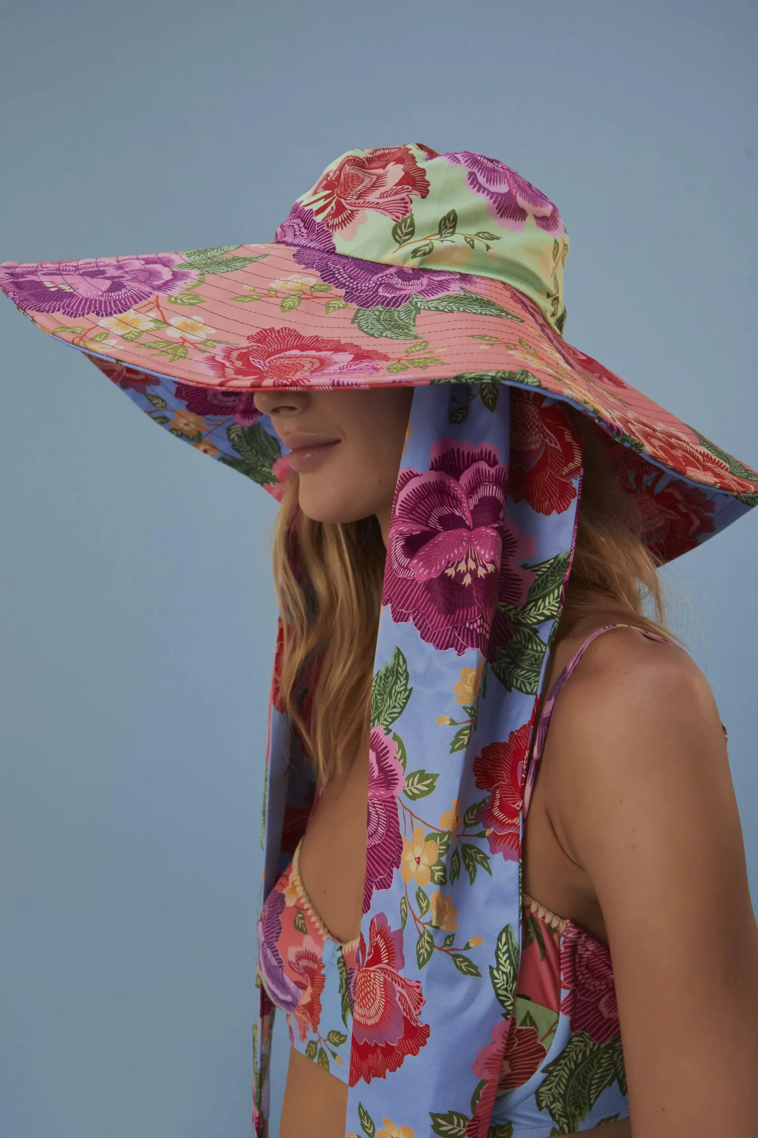 FARM Rio FLOWERS HAT