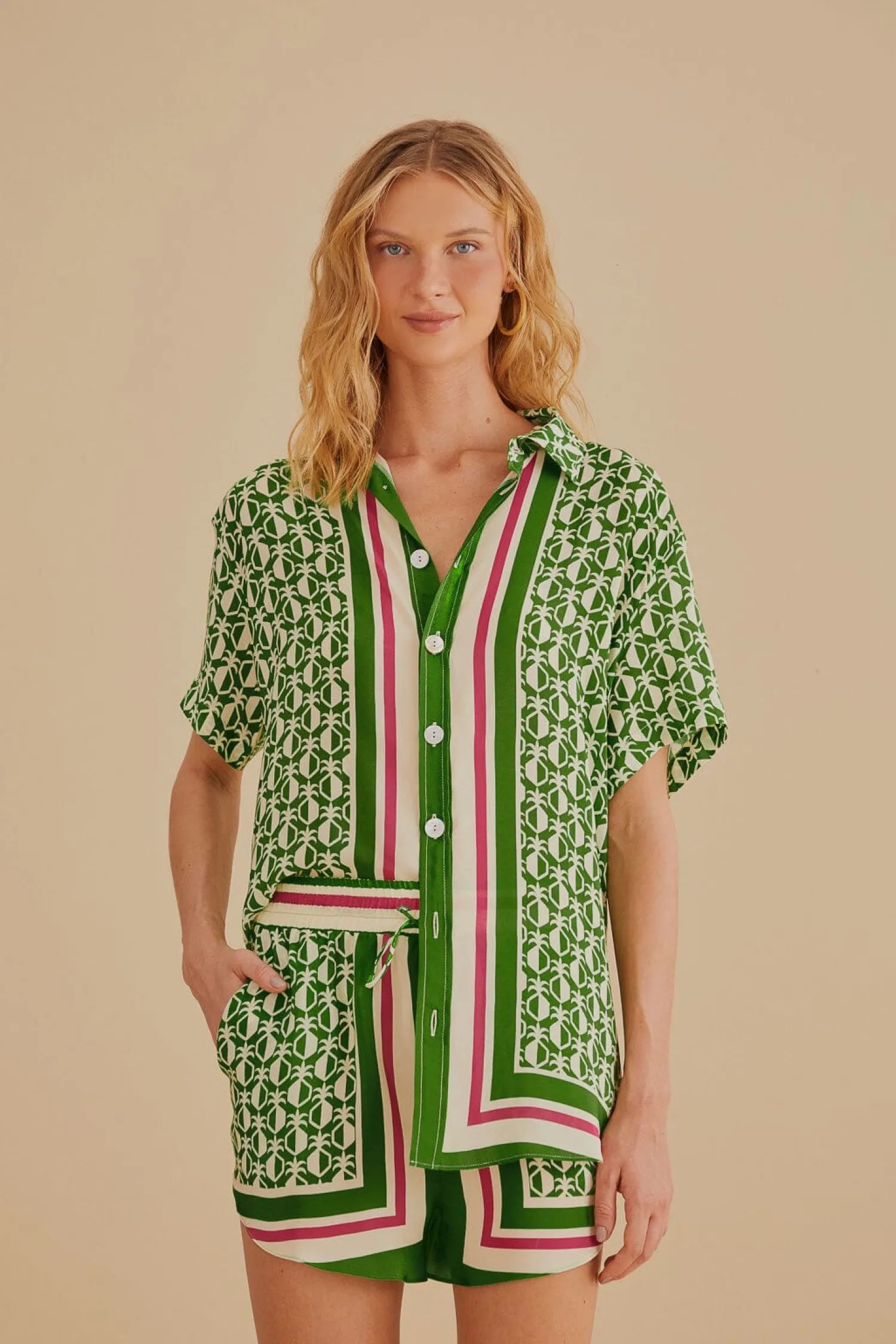 FARM Rio GREEN PINEAPPLE SCARF SHORTS