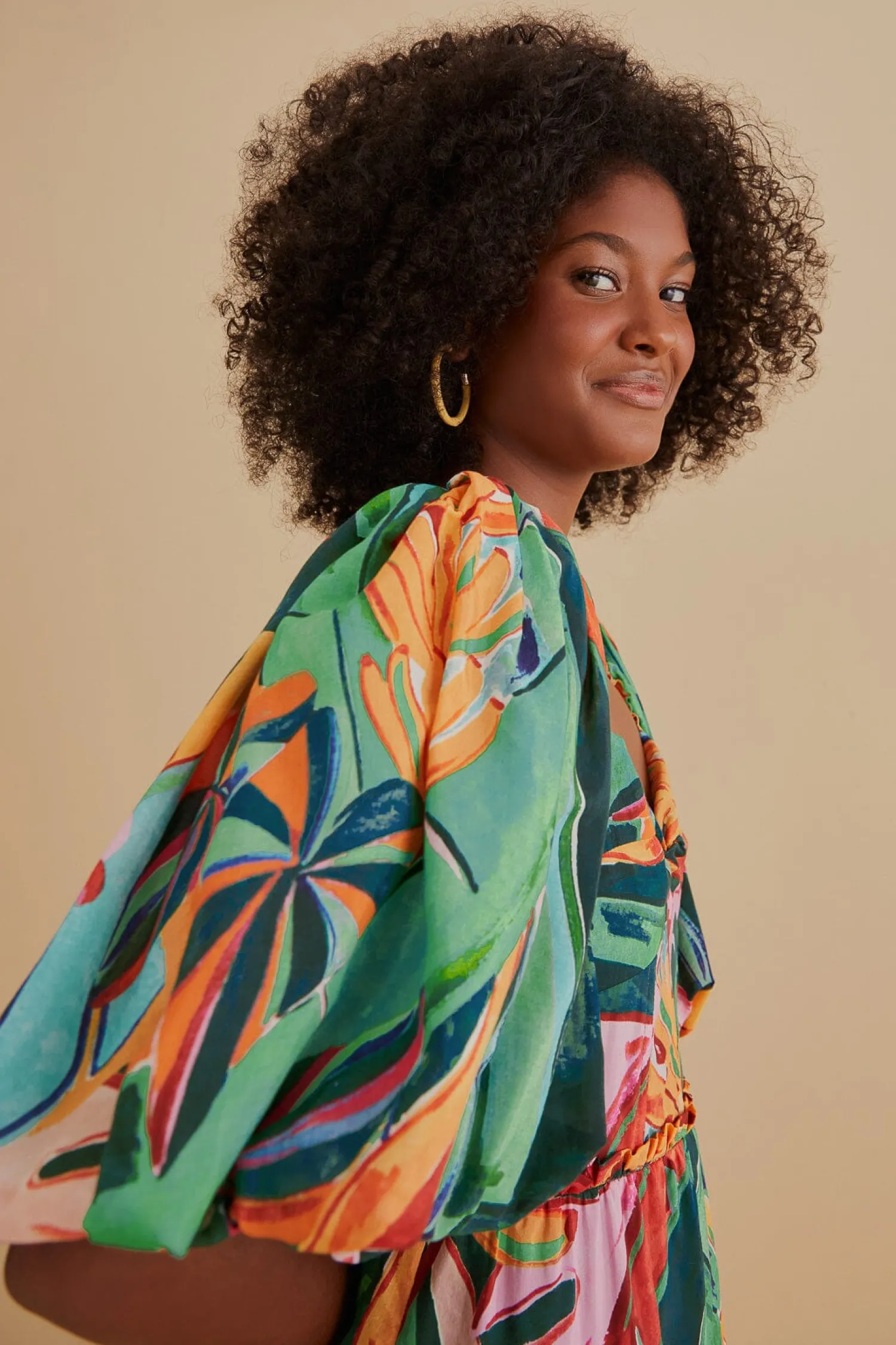 FARM Rio MULTICOLOR BANANA FOLIAGE PUFF SLEEVE MIDI DRESS