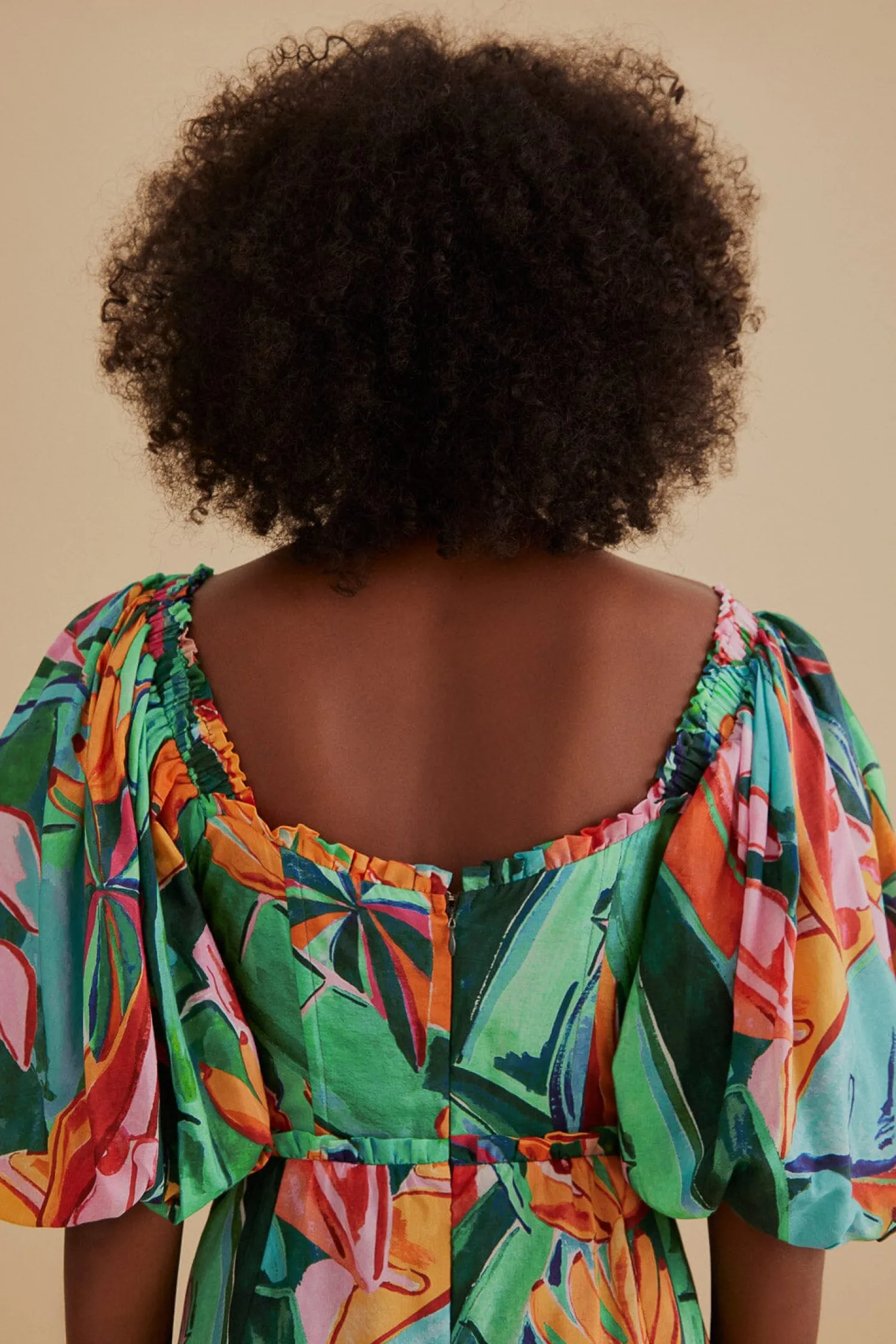 FARM Rio MULTICOLOR BANANA FOLIAGE PUFF SLEEVE MIDI DRESS
