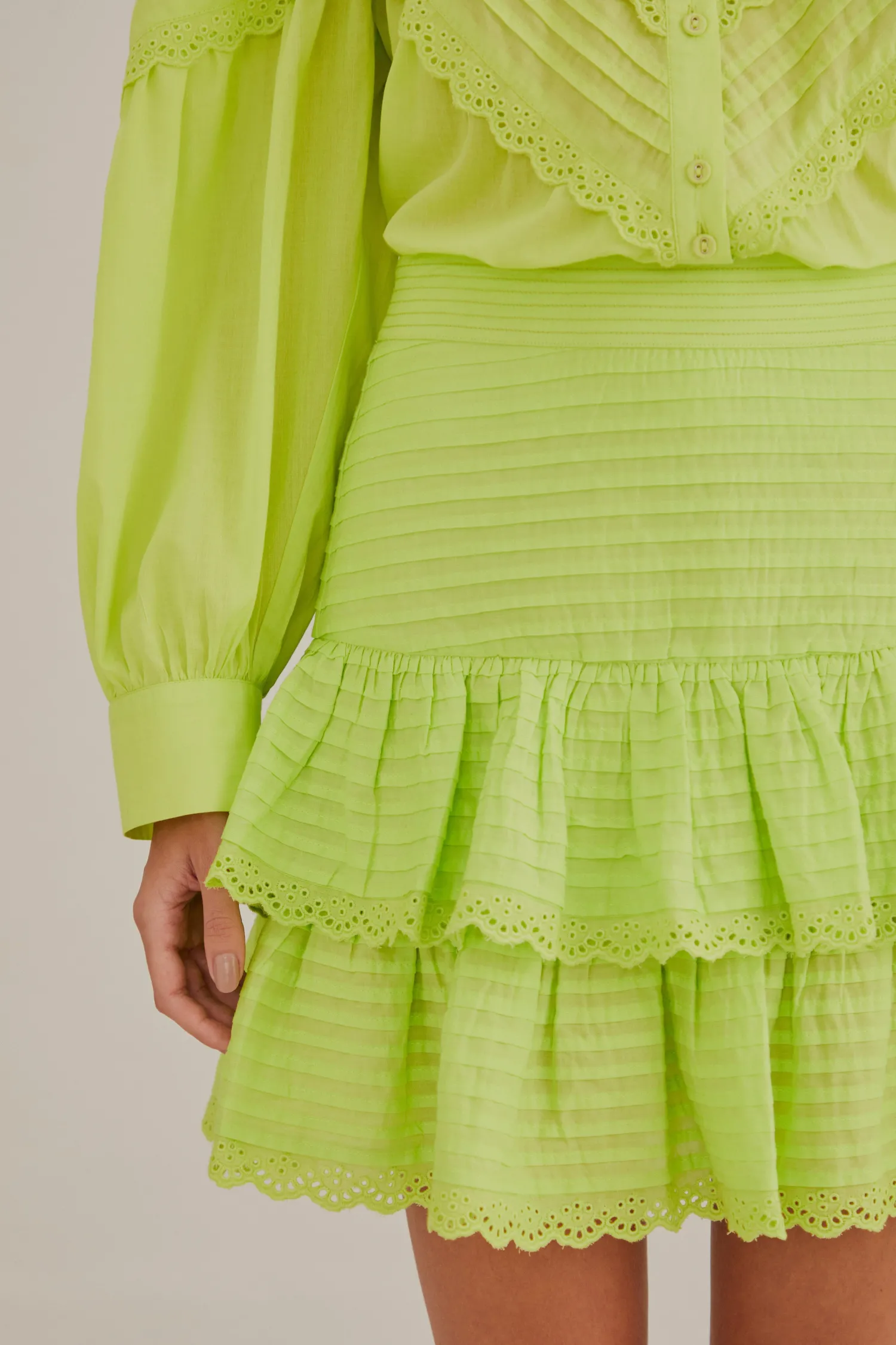 FARM Rio NEON GREEN MINI SKIRT