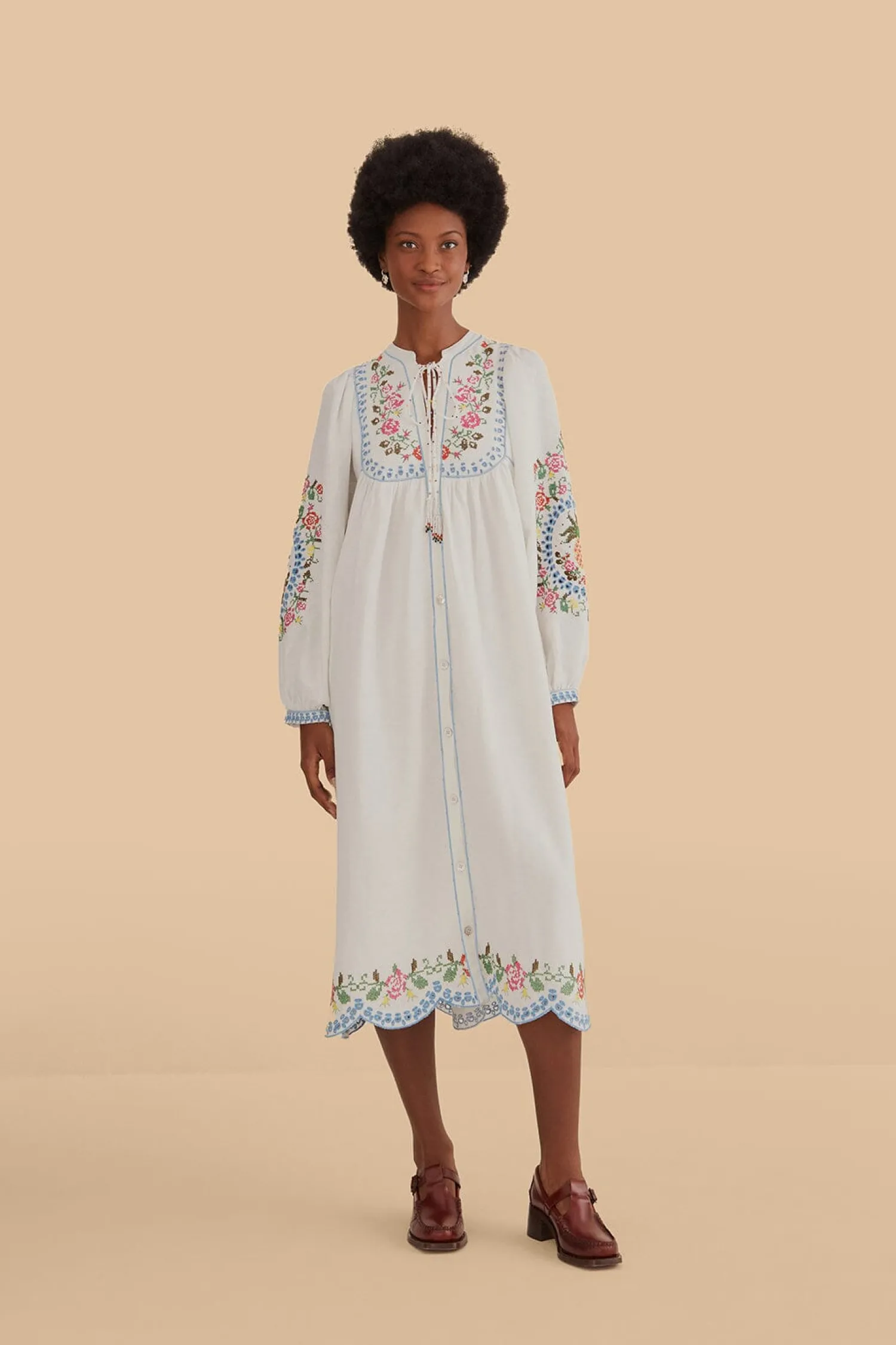 FARM Rio OFF-WHITE EMBROIDERED MIDI DRESS