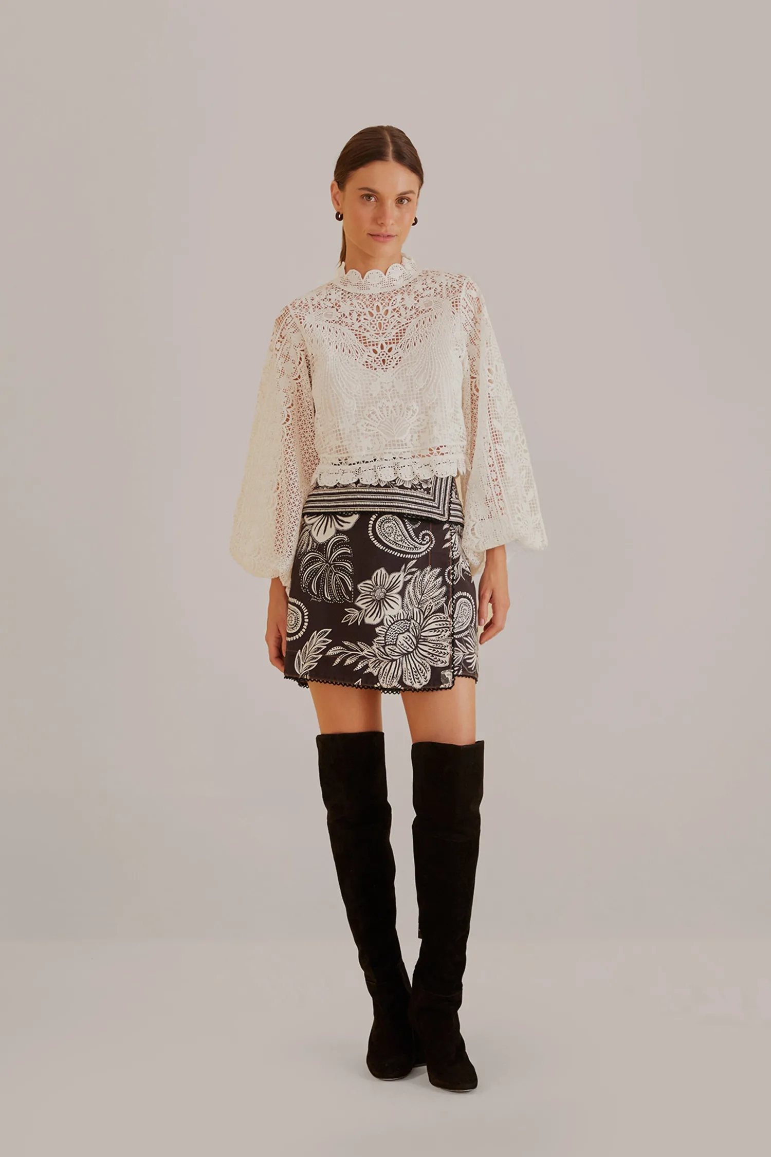 FARM Rio OFF-WHITE GUIPURE LONG SLEEVE BLOUSE