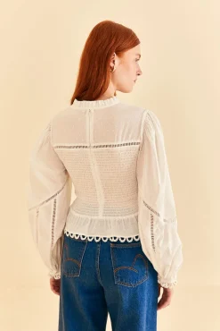 FARM Rio  OFF-WHITE SMOCKED BLOUSE