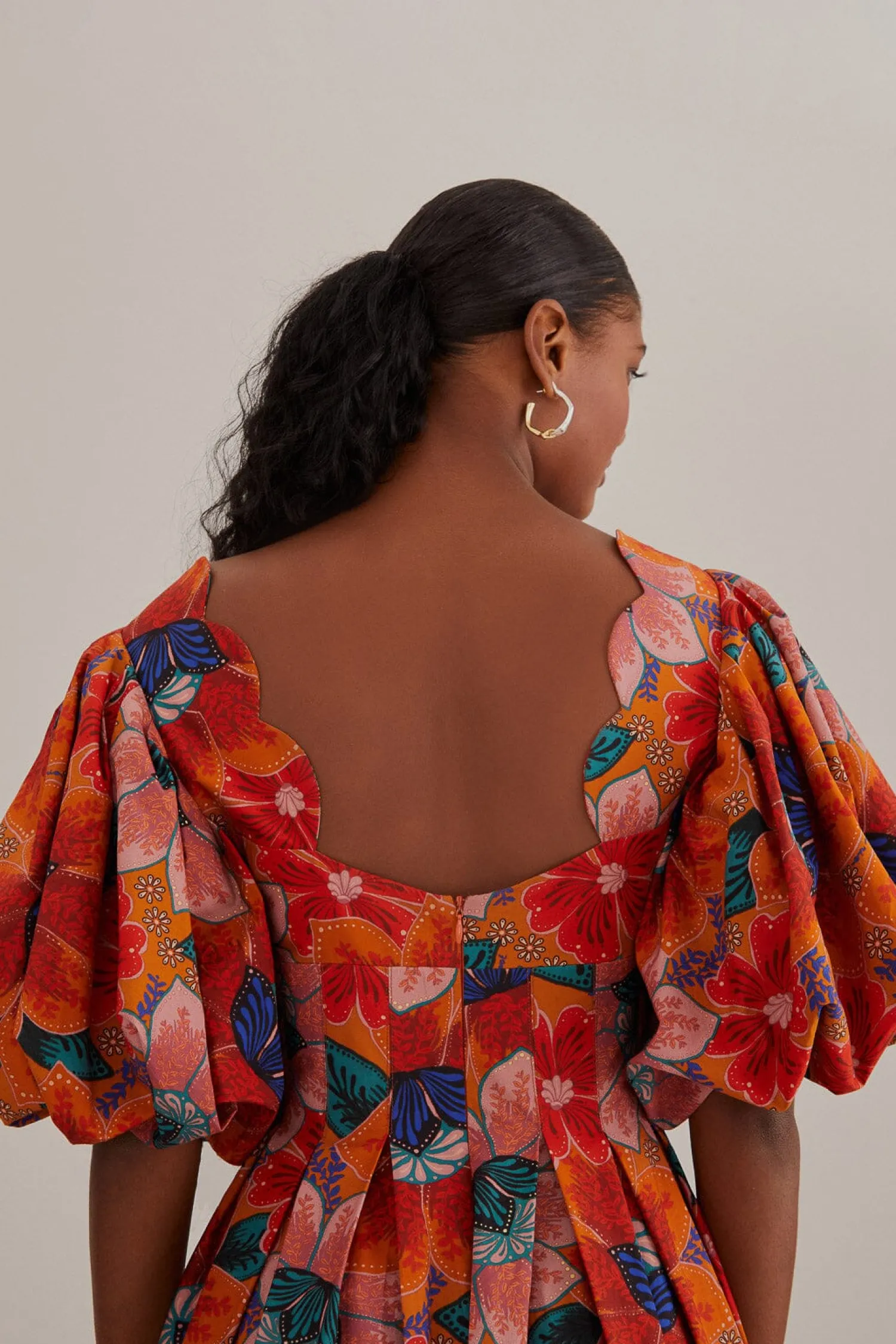 FARM Rio ORANGE MARIAS FLORAL CUT-OUT MIDI DRESS
