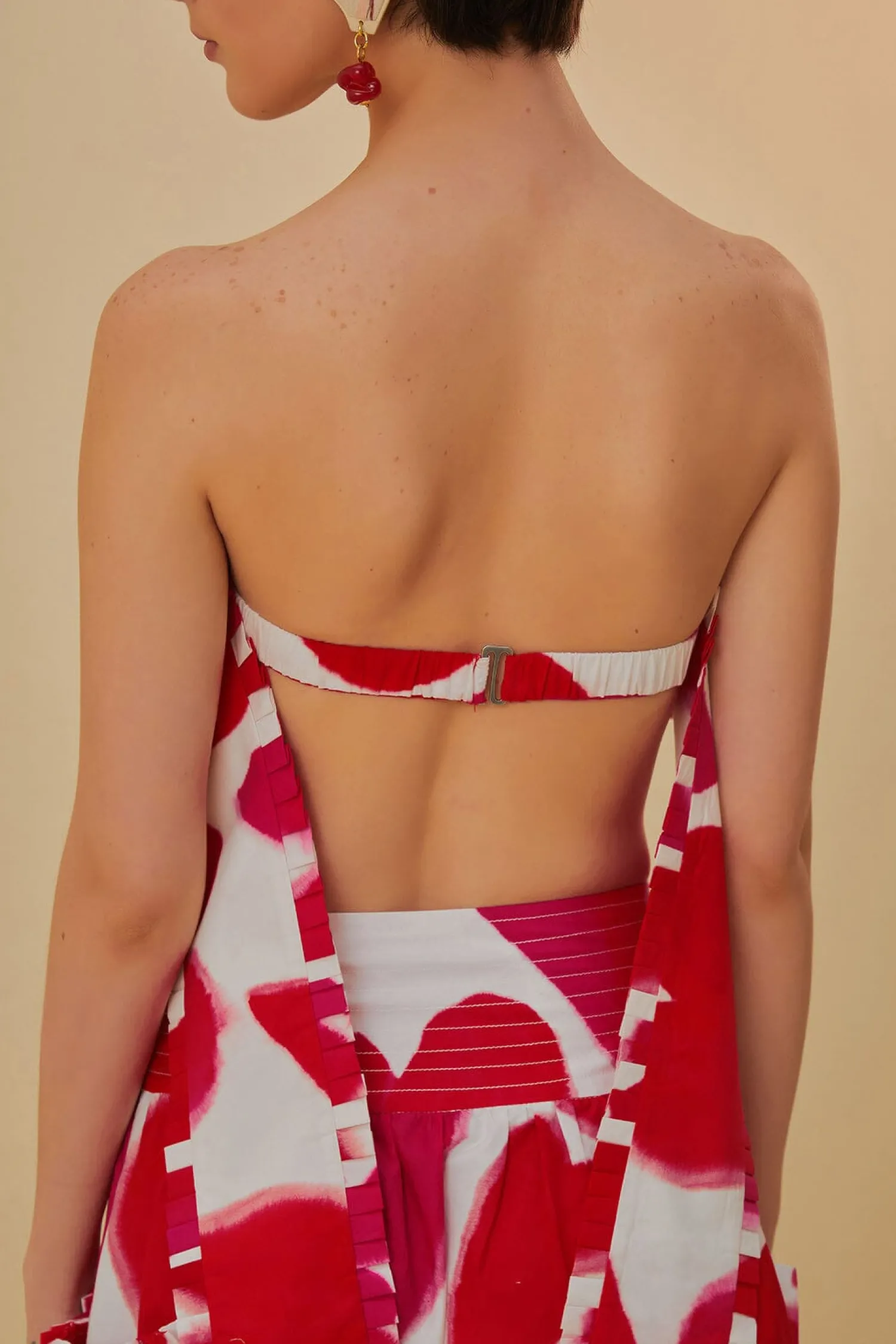 FARM Rio PAINTED HEARTS SLEEVELESS TOP