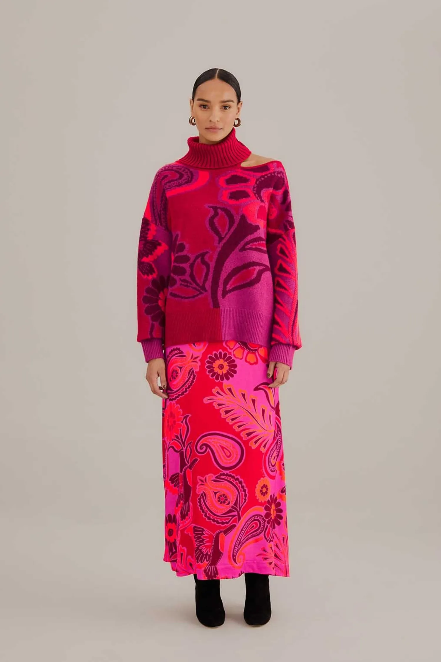 FARM Rio PINK BOLD FLORAL KNIT SWEATER