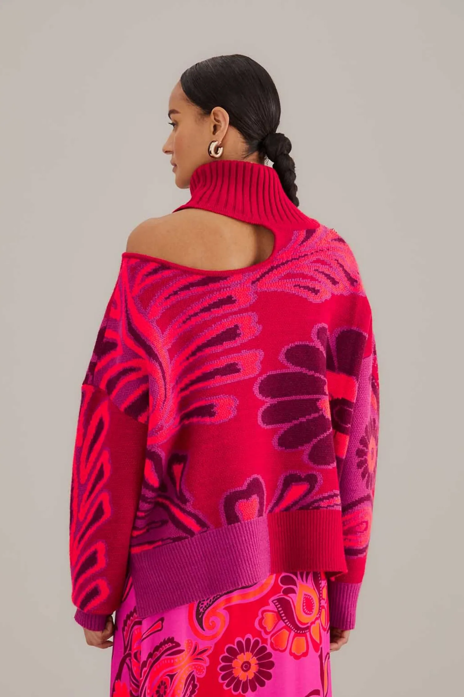 FARM Rio PINK BOLD FLORAL KNIT SWEATER