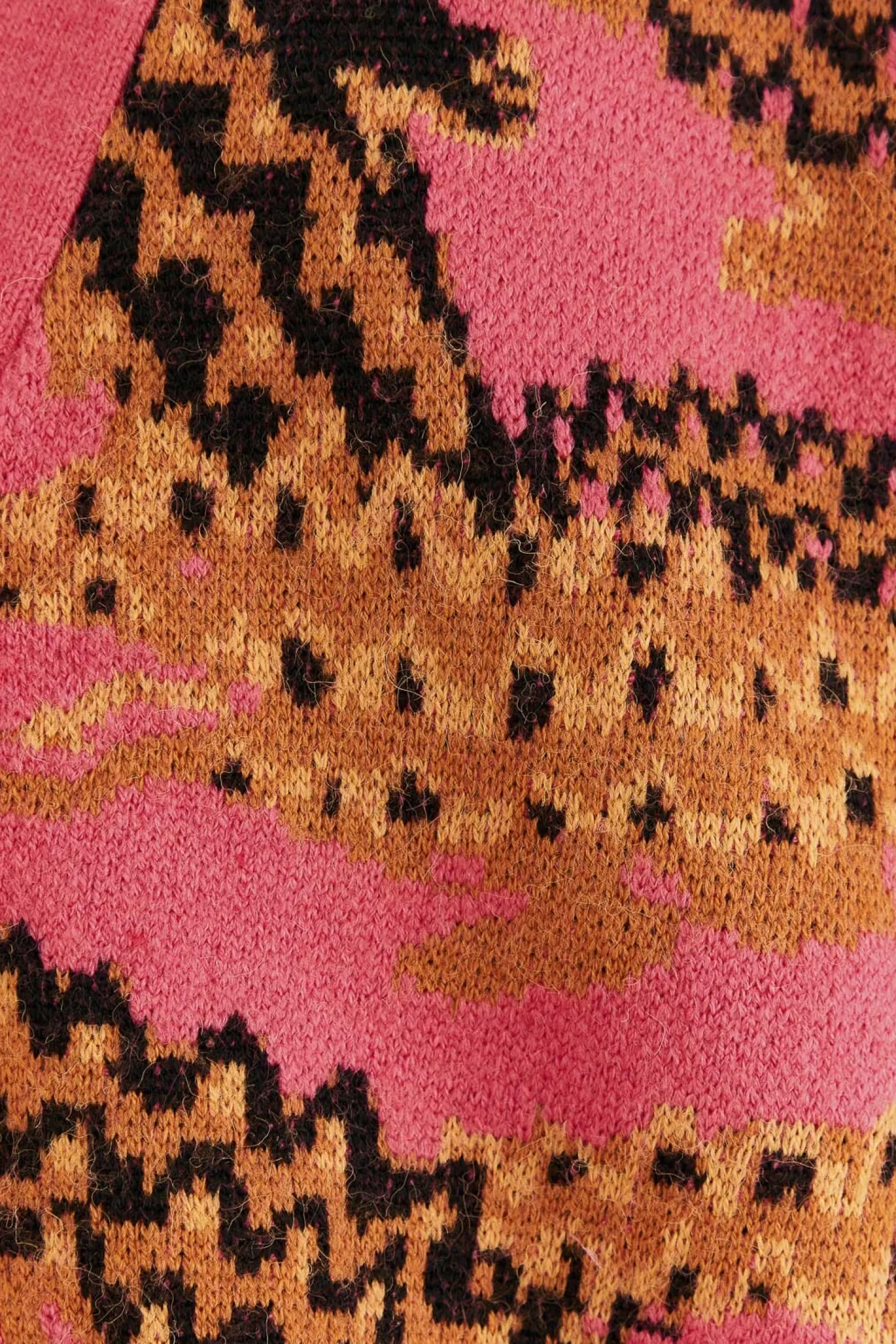 FARM Rio PINK CROCO KNIT CARDIGAN