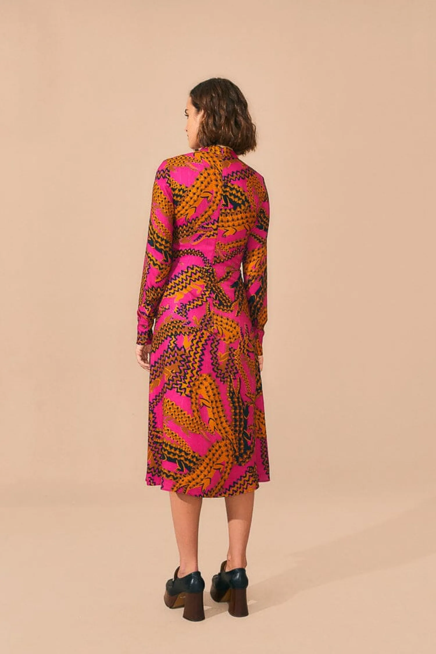 FARM Rio PINK CROCO LENZING™ ECOVERO™ VISCOSE SLIT MIDI DRESS