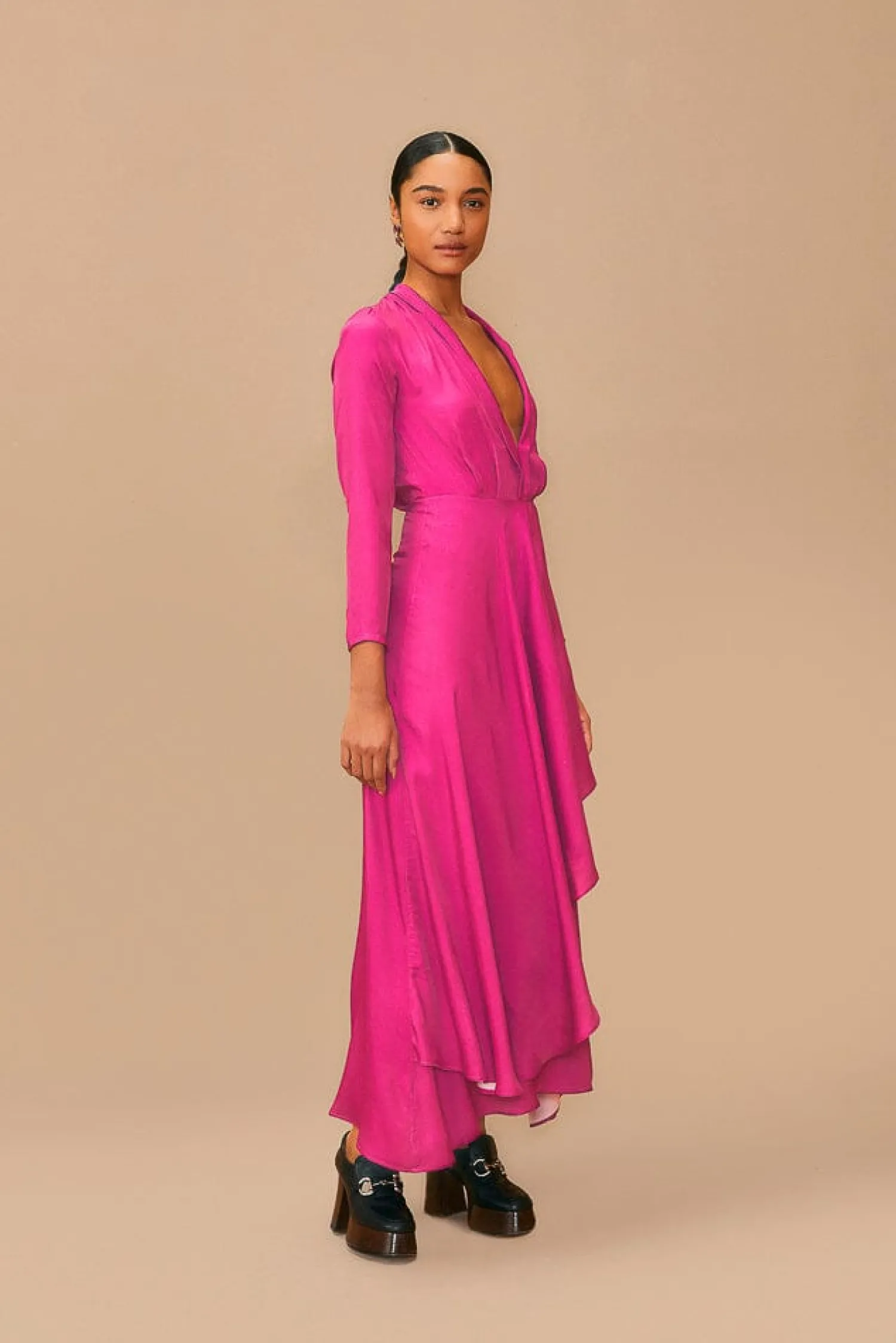 FARM Rio PINK LONG SLEEVE MAXI DRESS