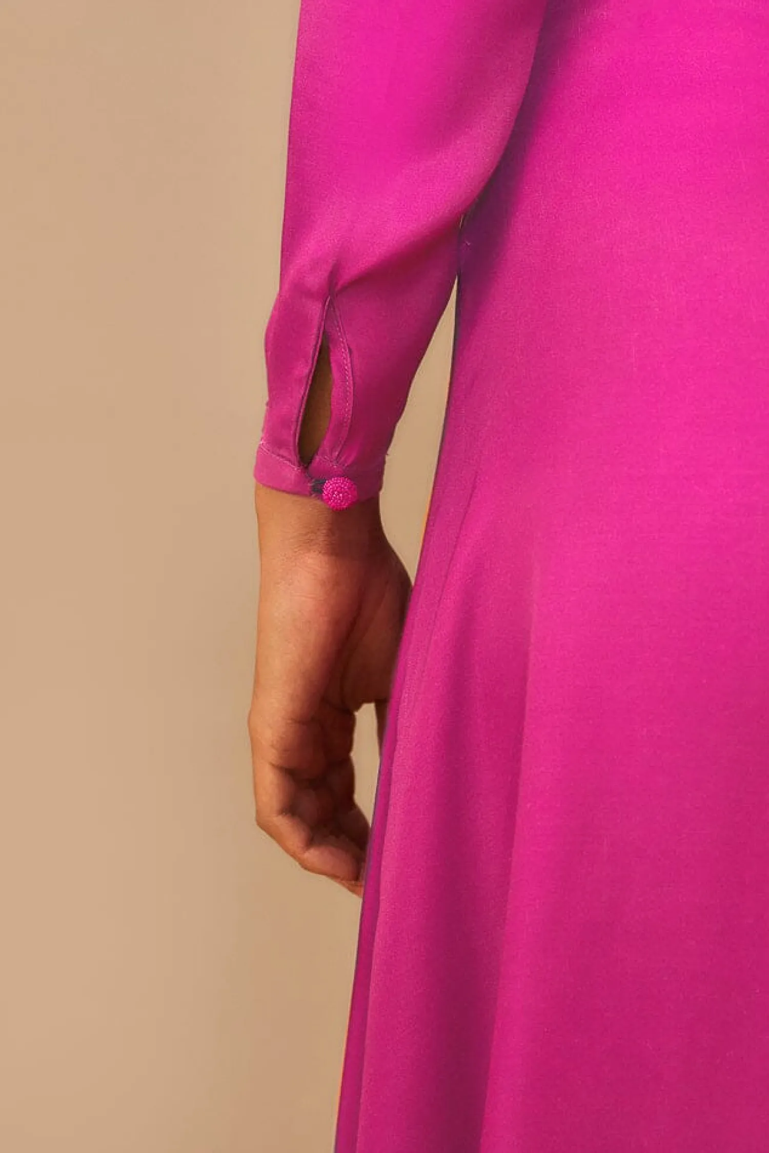 FARM Rio PINK LONG SLEEVE MAXI DRESS