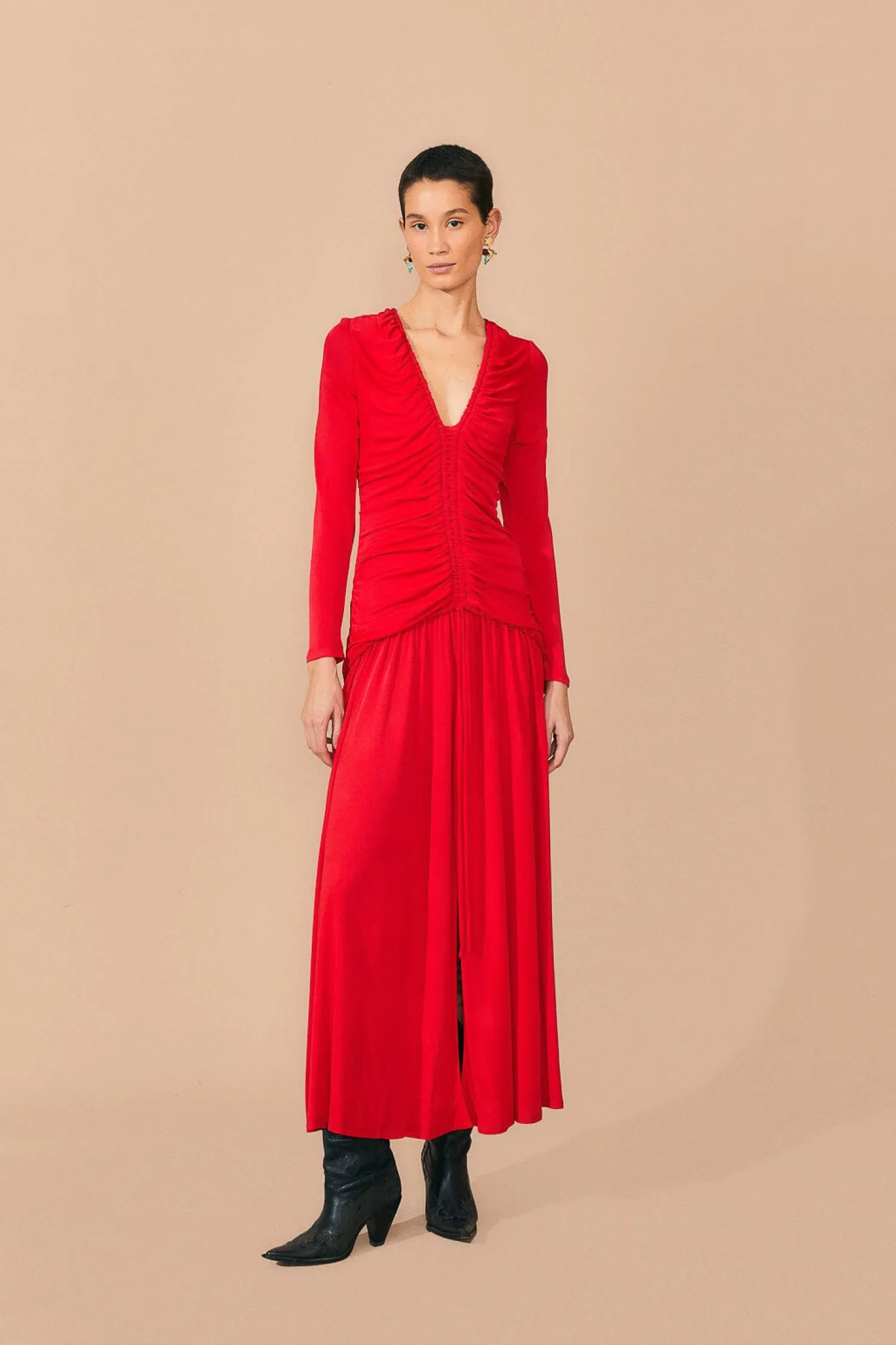 FARM Rio RED V NECKLINE LONG SLEEVE MIDI DRESS