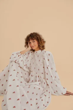 FARM Rio ROSE EMBROIDERED MAXI DRESS