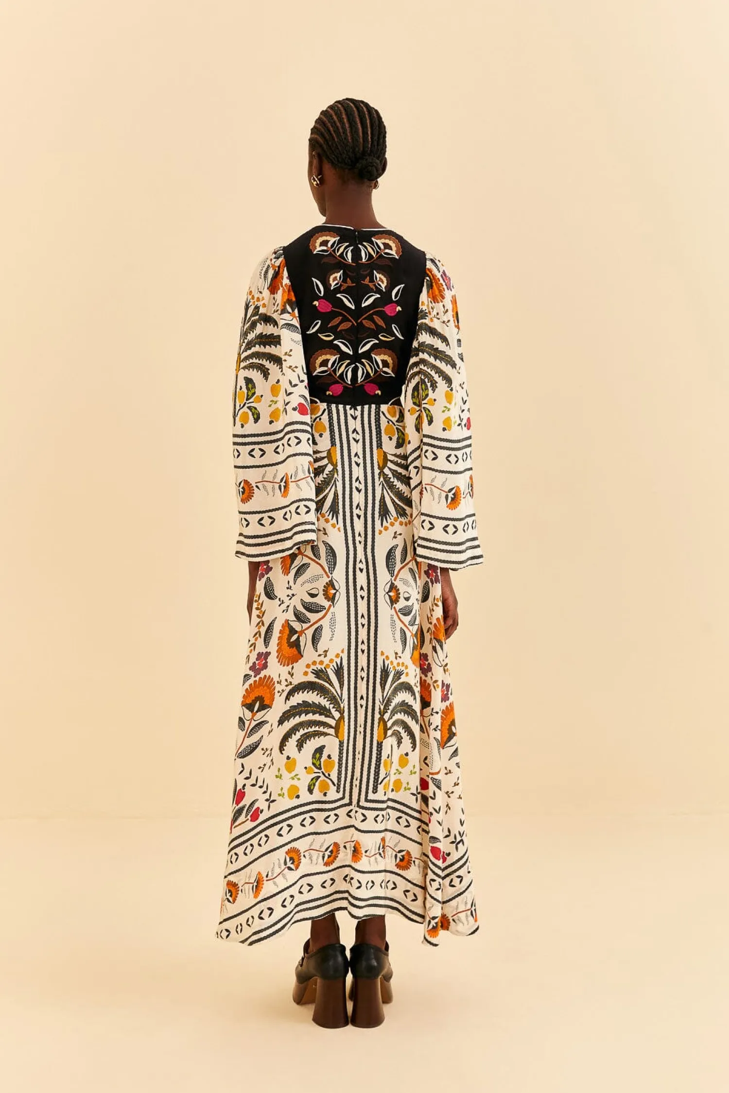 FARM Rio SAND PALMS PARADISE EMBROIDERED CUT OUT MIDI DRESS
