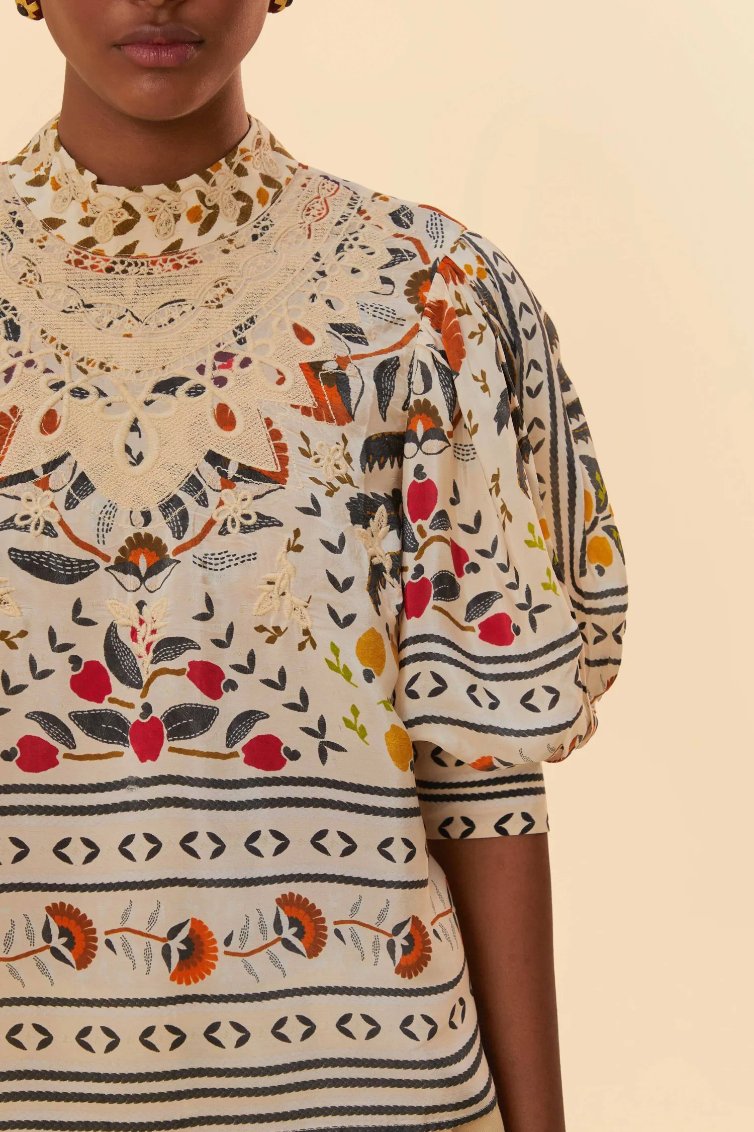 FARM Rio SAND PALMS PARADISE HIGH NECK BLOUSE