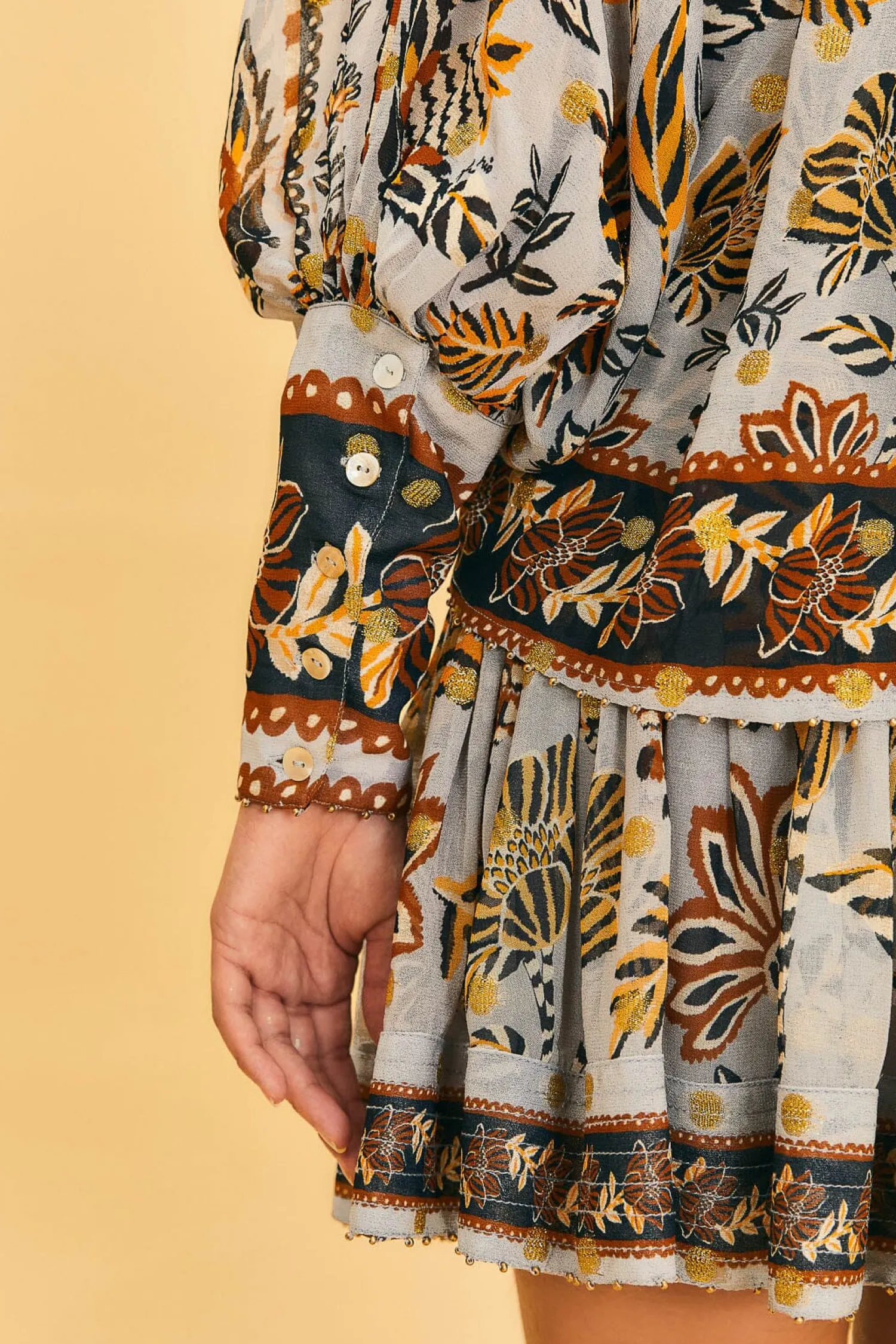 FARM Rio SILVER FLORAL TAPESTRY MINI SKIRT
