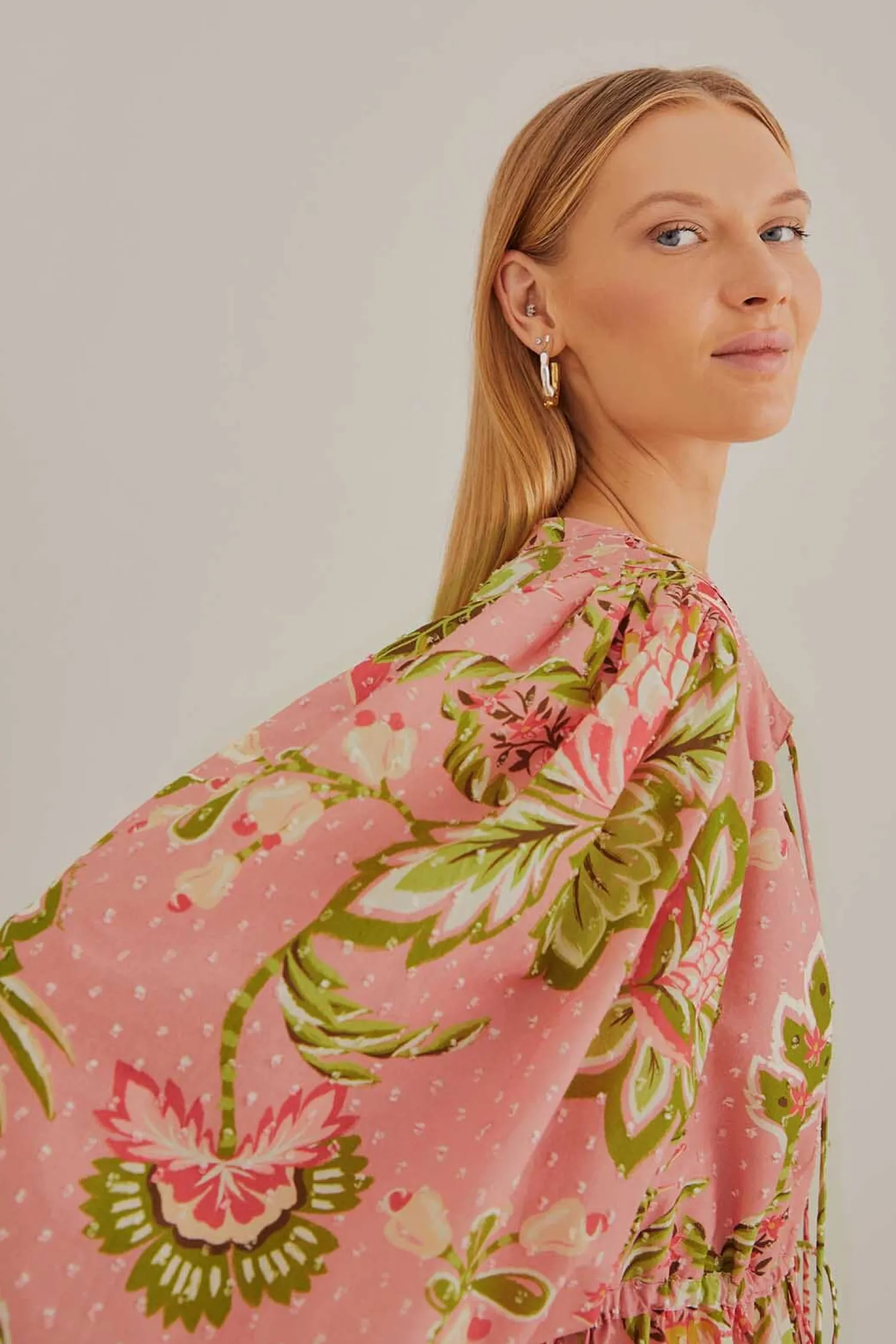 FARM Rio SOFT PINK AURA FLORAL MINI DRESS