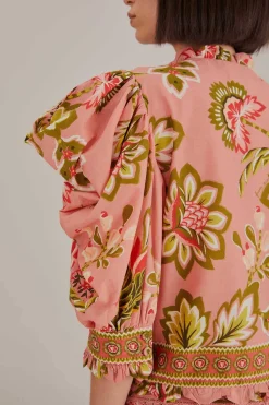 FARM Rio SOFT PINK AURA FLORAL SHORT SLEEVE BLOUSE