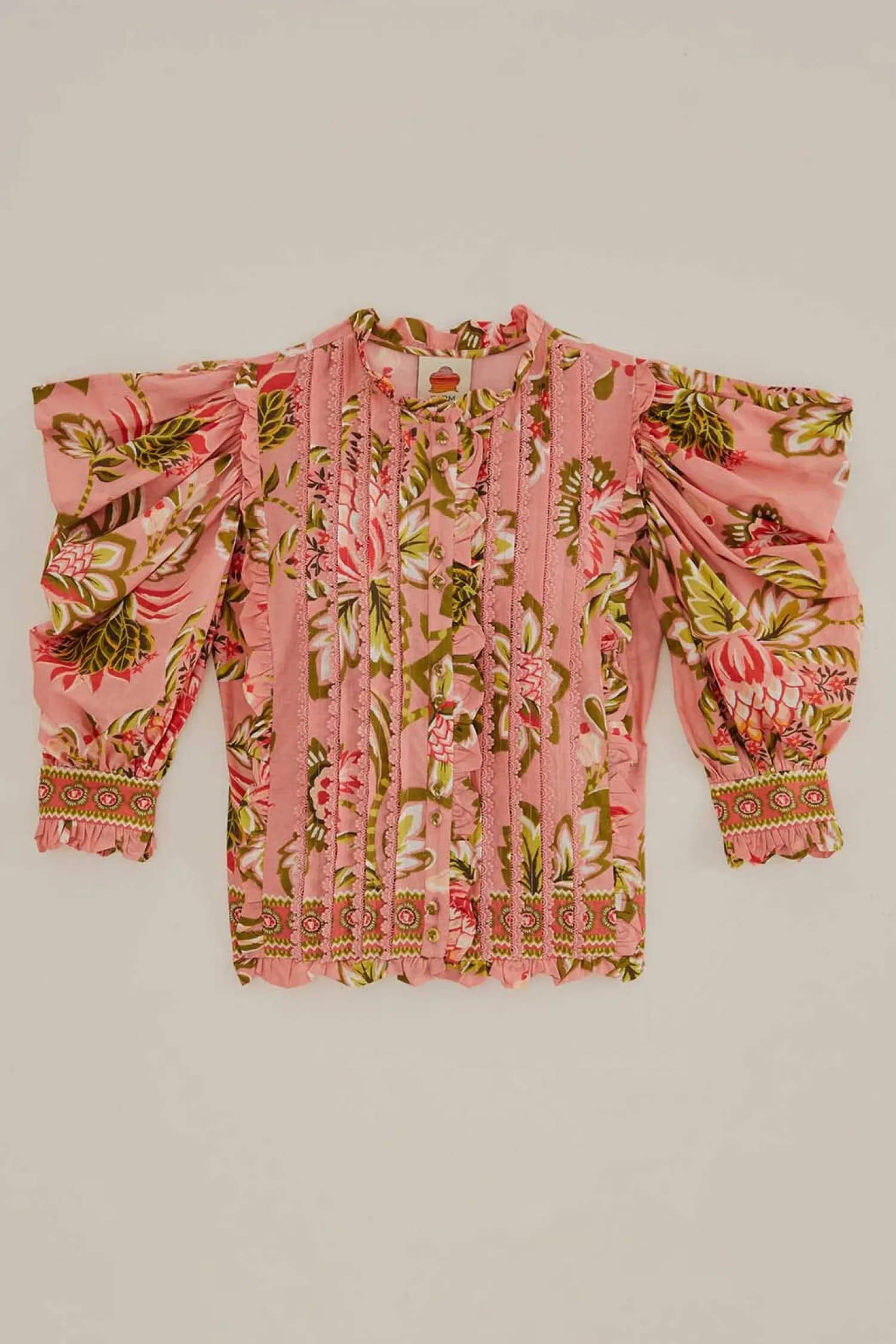 FARM Rio SOFT PINK AURA FLORAL SHORT SLEEVE BLOUSE